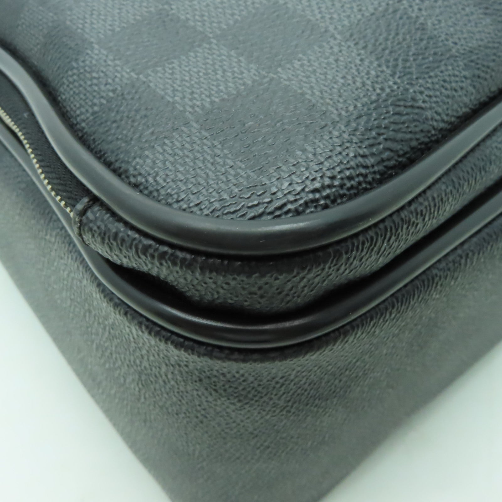 LOUIS VUITTON Damier Graphite Icare银扣公事包/手挽肩背两用袋黑色