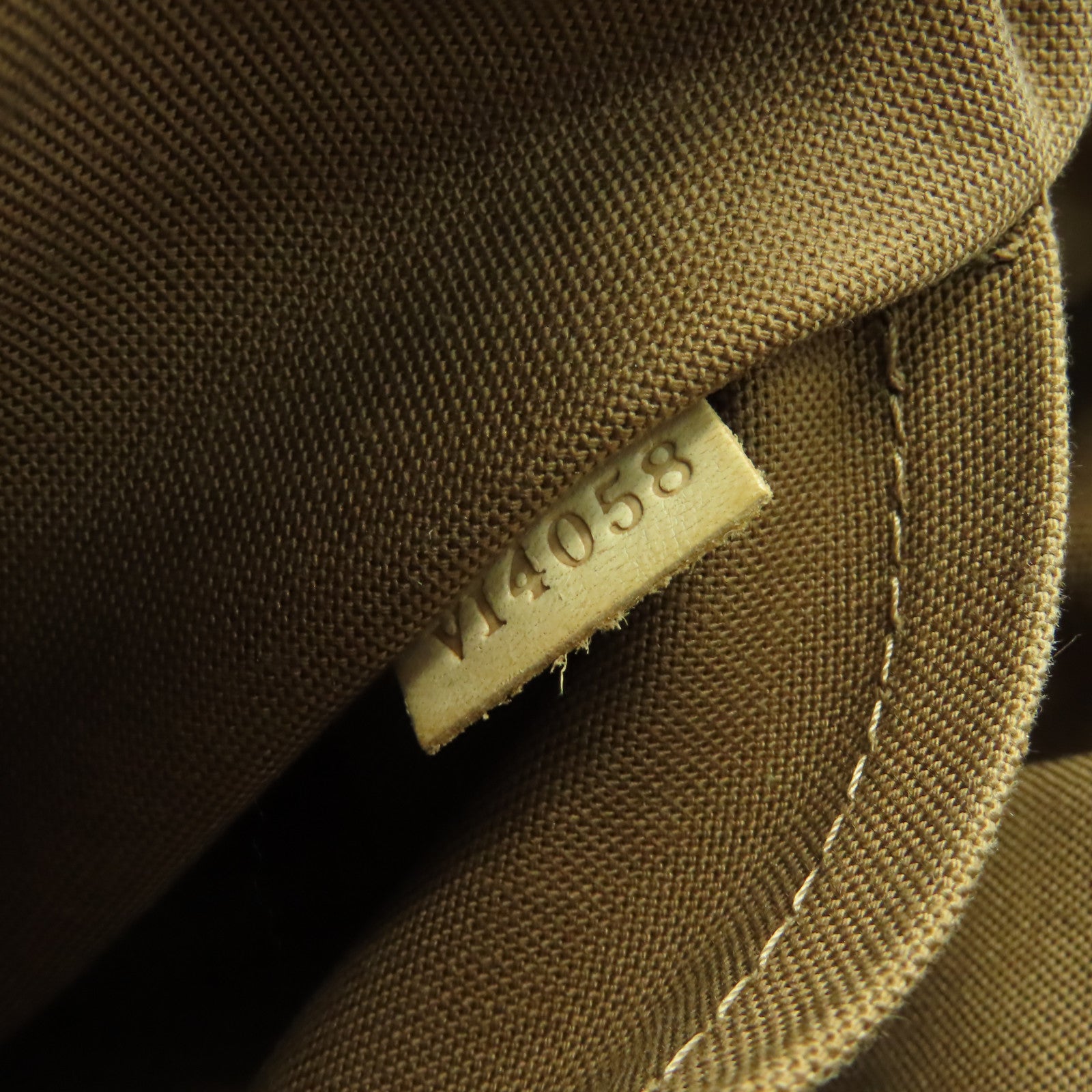 LOUIS VUITTON Monogram Tivoli PM金扣手挽袋啡色
