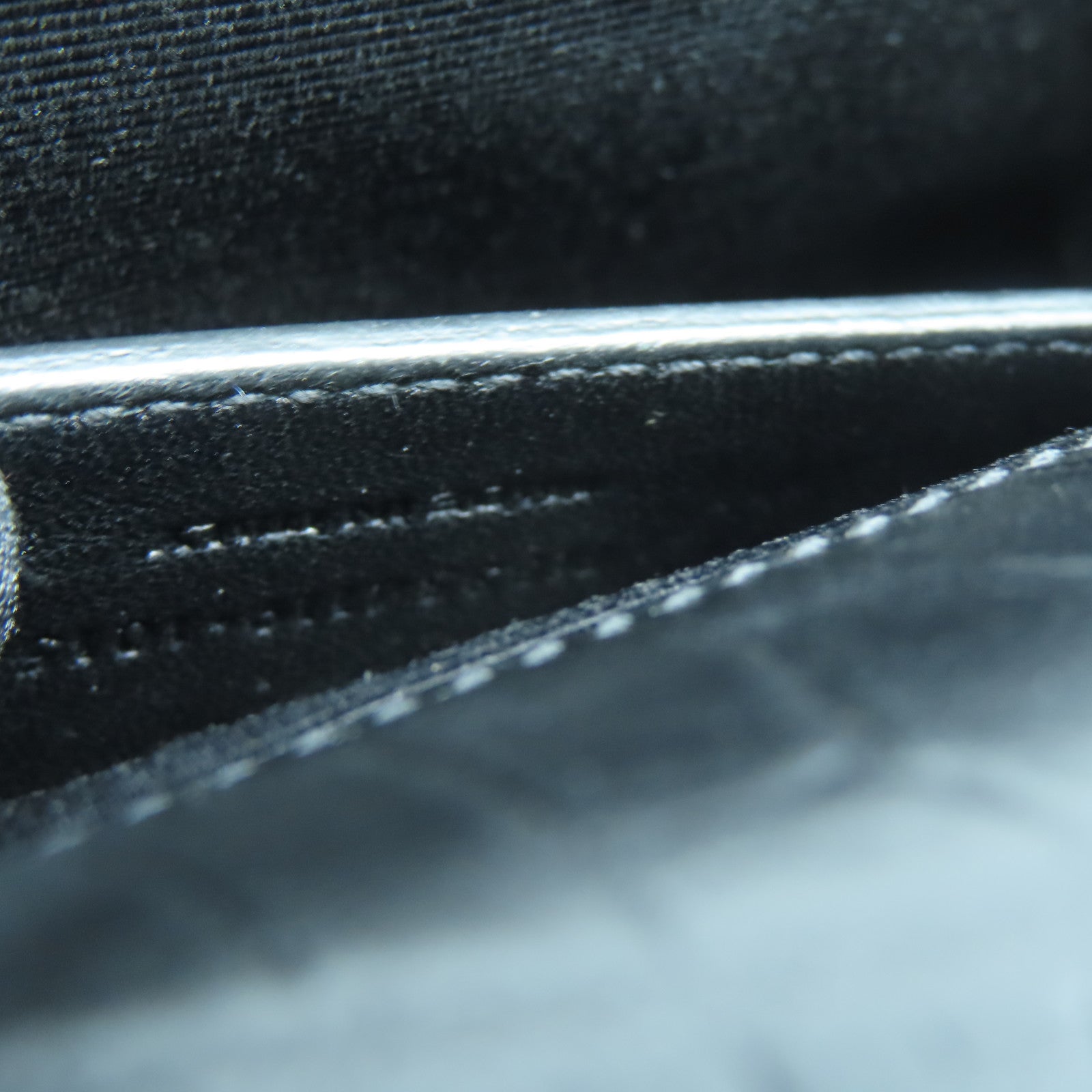 SAINT LAURENT 牛皮皮革Chain Shoulder銀扣鏈帶肩背袋黑色
