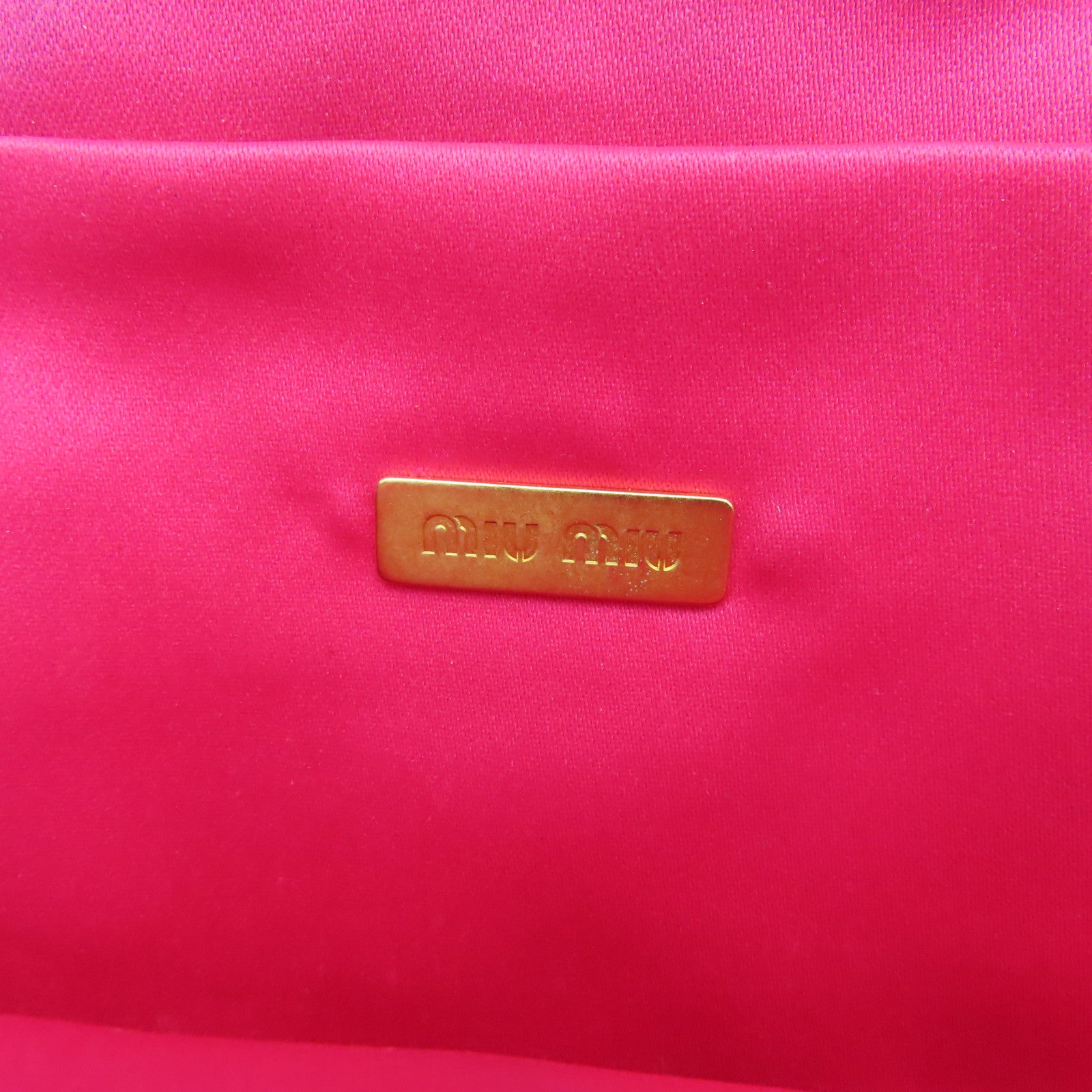 Miu Miu 皮革Shoulder Bag金扣肩背袋肩背袋黑色