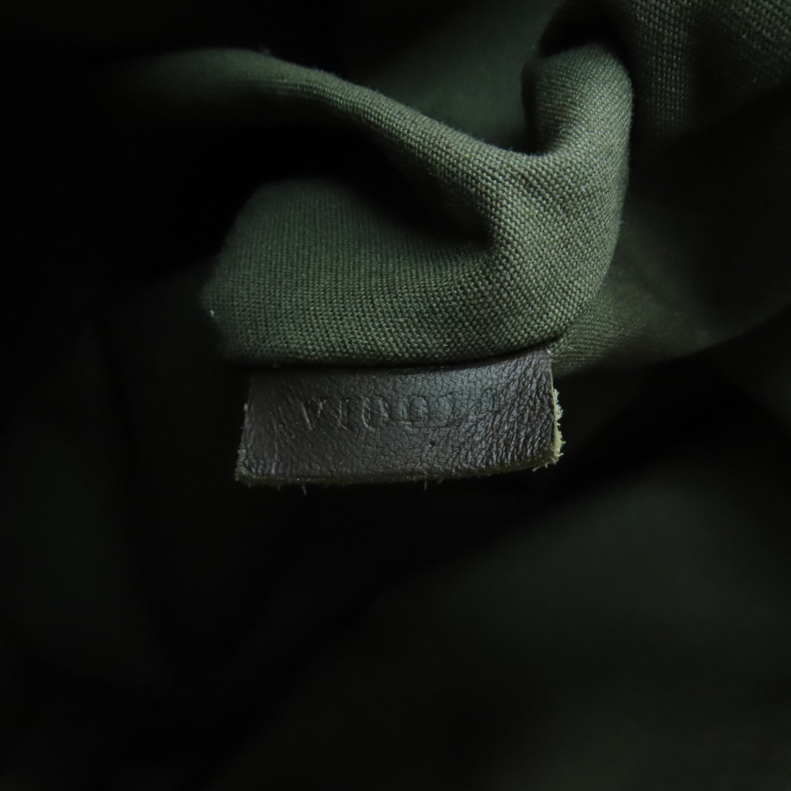 LOUIS VUITTON Monogram Mini Noelie金扣手挽袋綠色