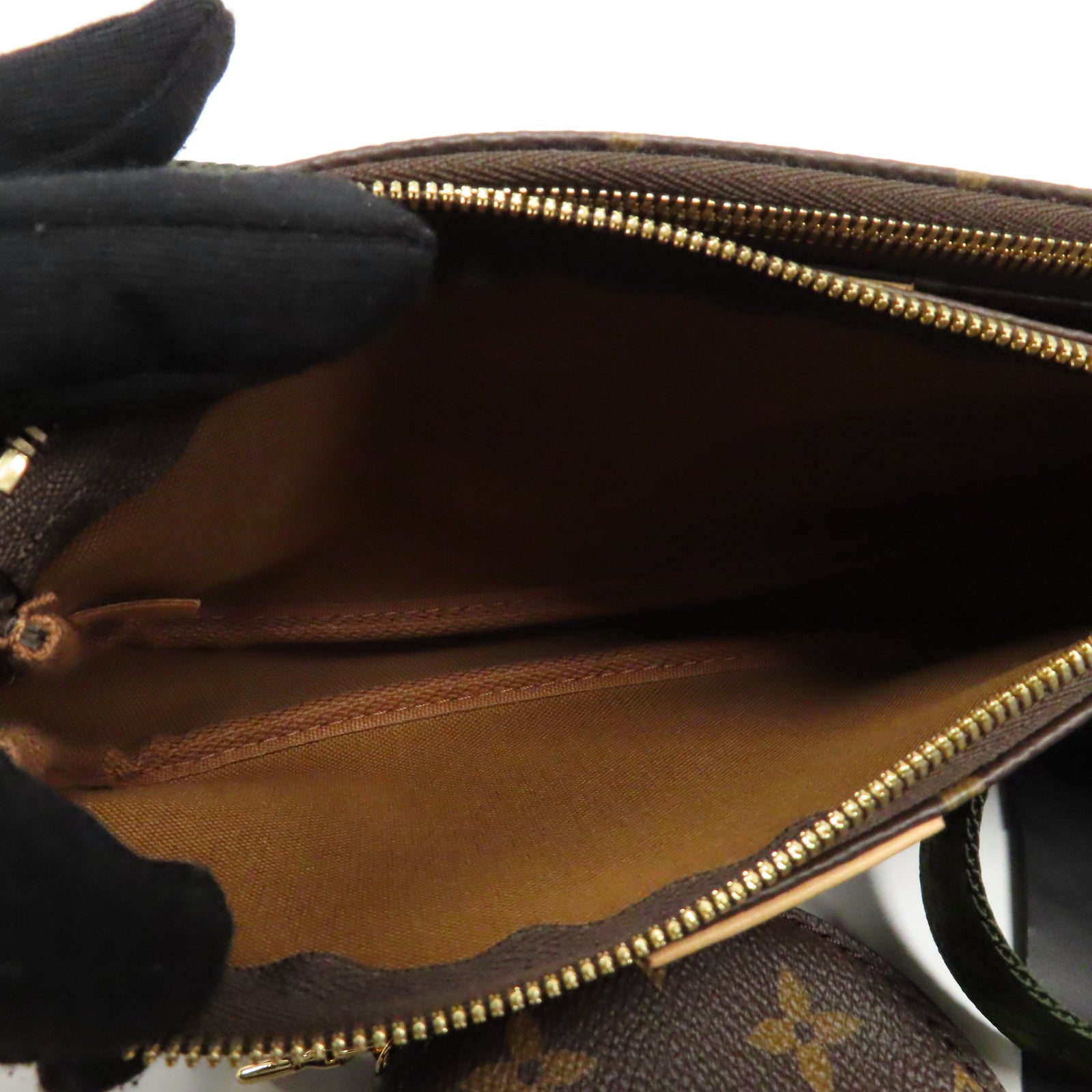 LOUIS VUITTON Monogram Mutti Pochette Accessories金扣鏈帶肩背袋啡色