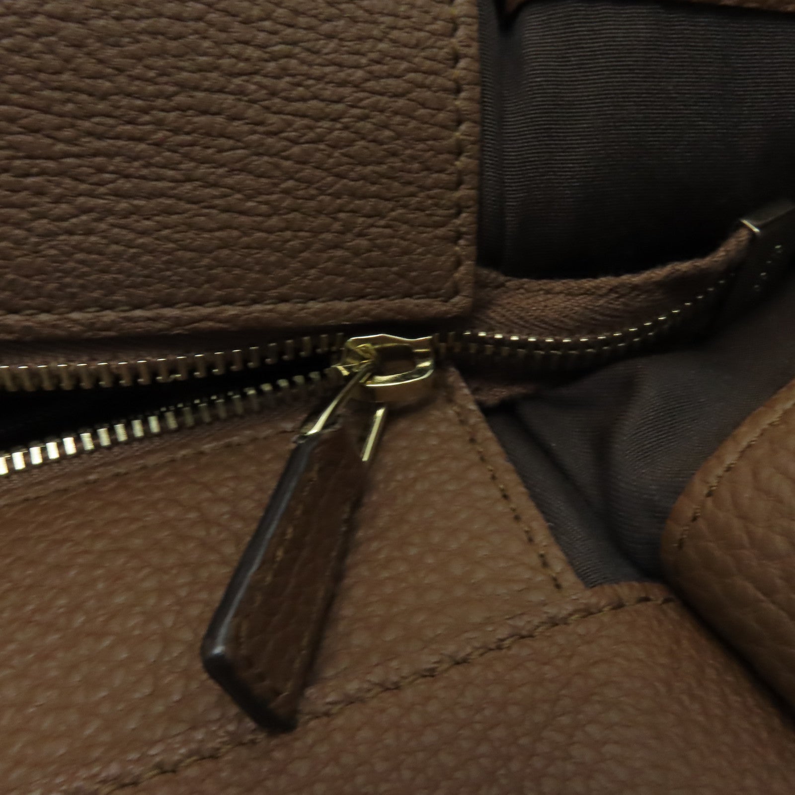 GUCCI 牛皮皮革Shoulder Bag金扣肩背袋啡色