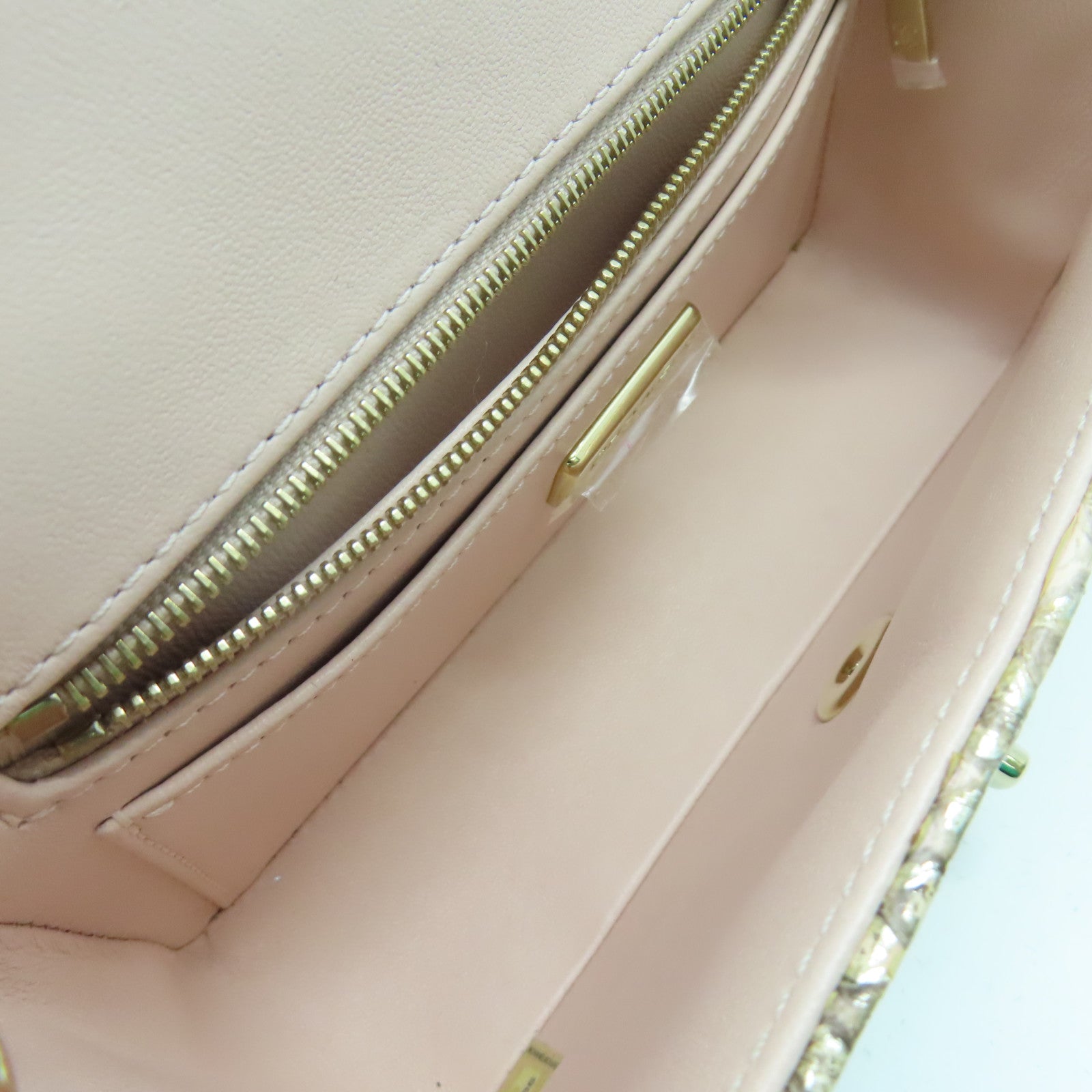 CHANEL 蛇皮皮革Chain Shoulder Bag金扣鏈帶肩背袋杏色