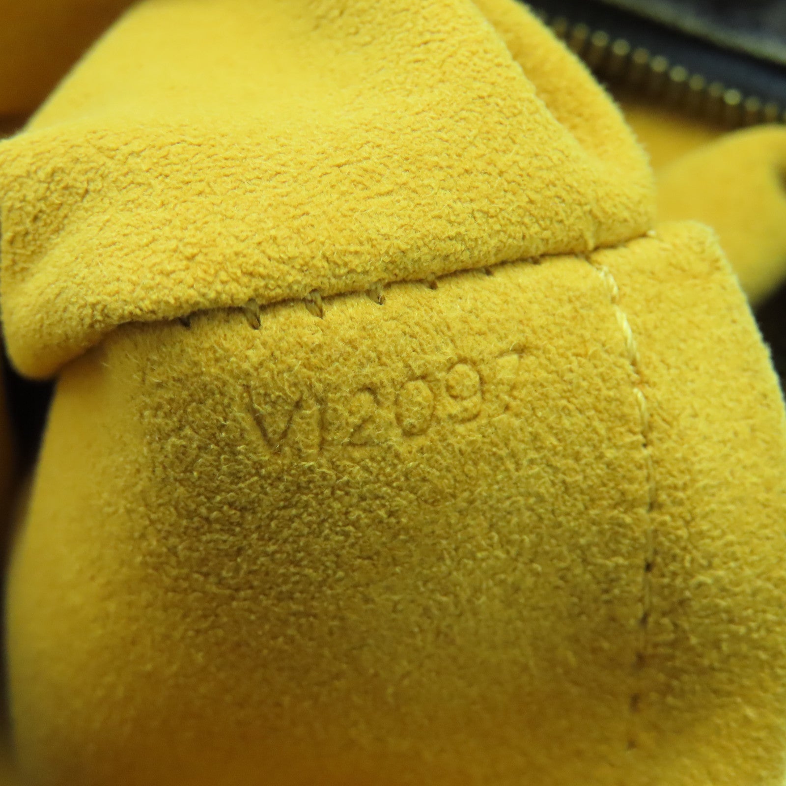 LOUIS VUITTON Monogram Denim Neo Cabby MM金扣手挽肩背兩用袋黑色