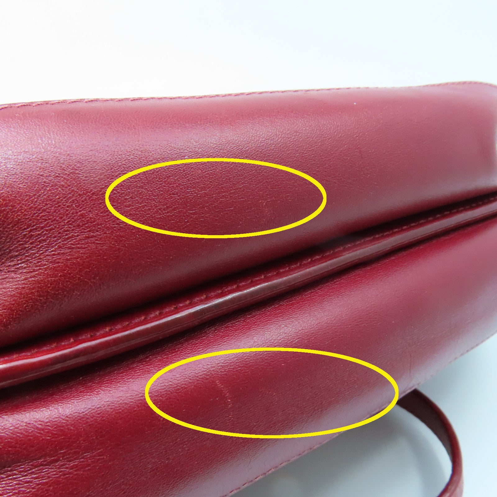 Miu Miu 牛皮皮革Shoulder Bag金扣鏈帶肩背袋紅色