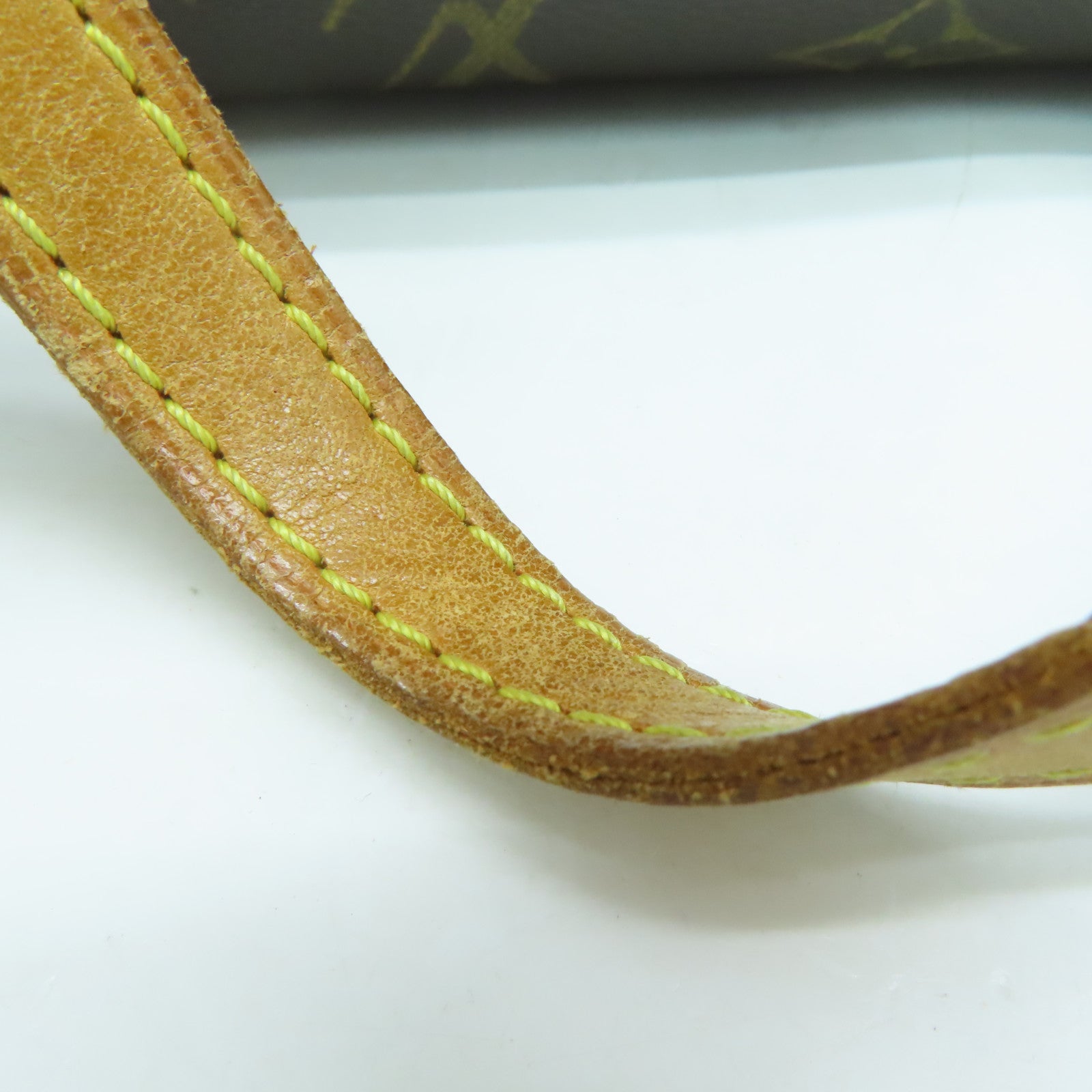 LOUIS VUITTON Monogram Montorgueil PM Shoulder Bag金扣肩背袋啡色