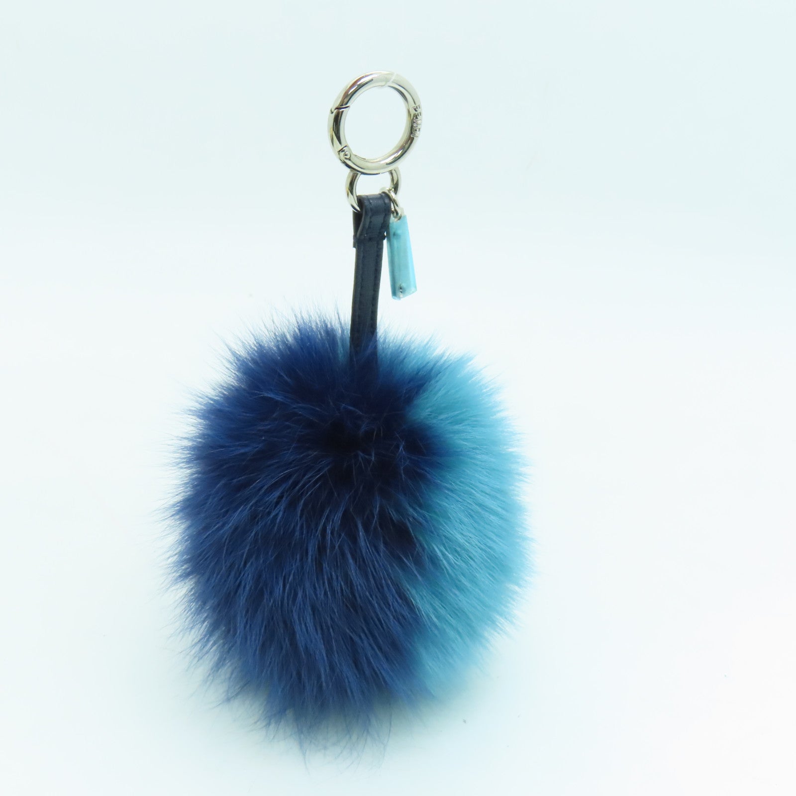 FENDI 毛茸Charm挂饰银扣蓝色
