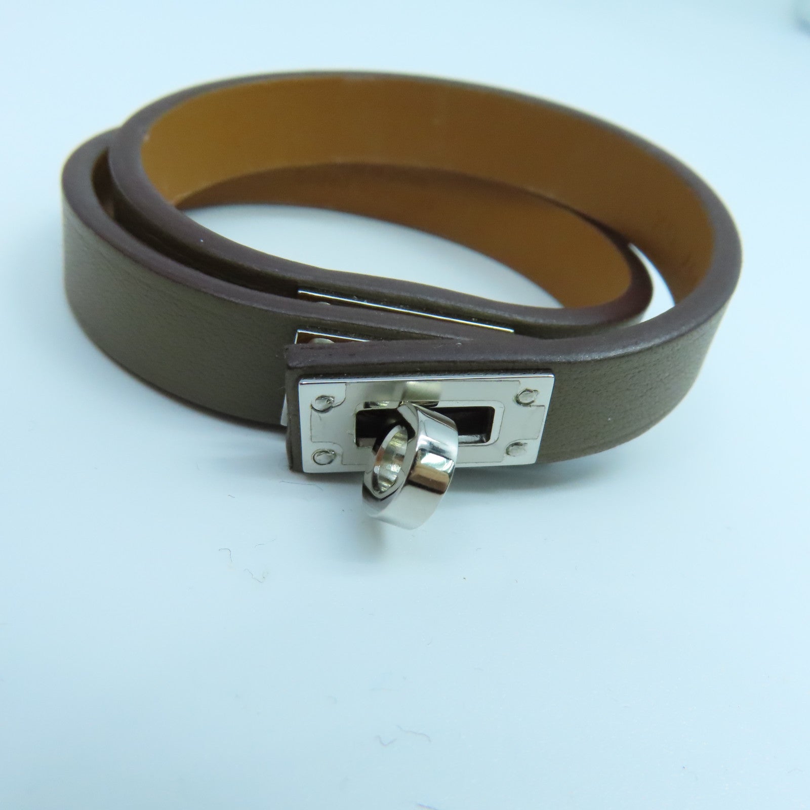 HERMES Swift皮革Kelly Double Tour銀扣手鐲