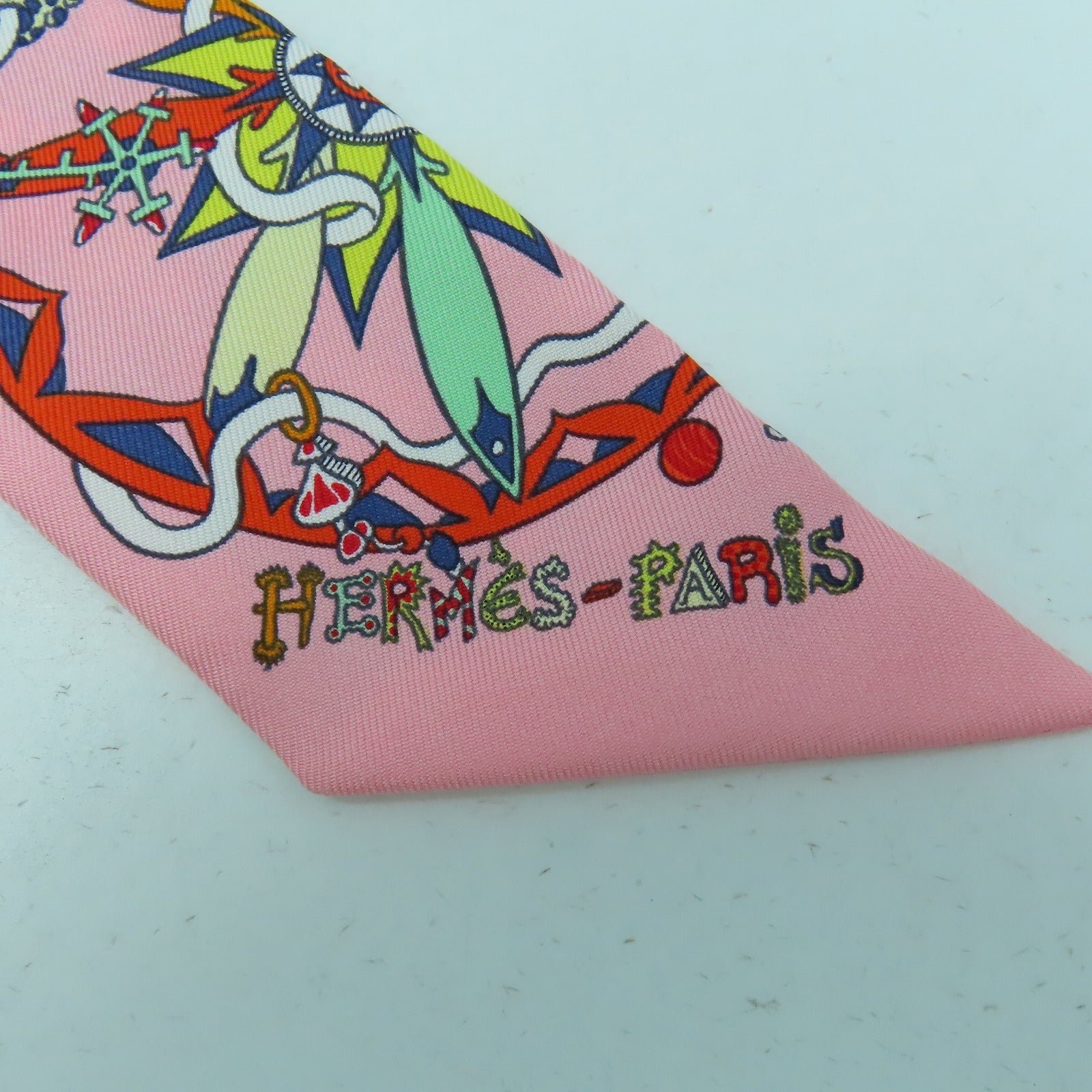 HERMES 絲質Twilly絲巾粉紅色