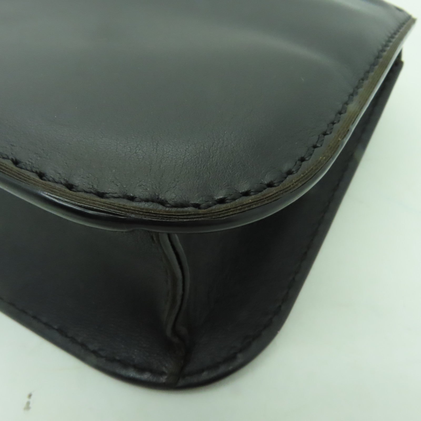 Valentino 牛皮皮革Chain Shoulder Bag金扣鏈帶肩背袋黒色