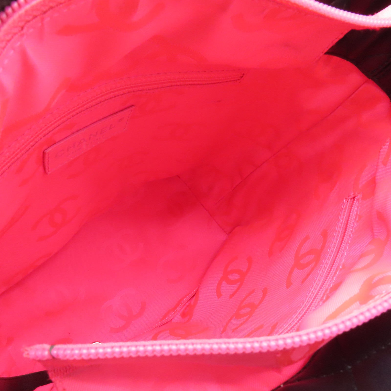 CHANEL 菱格牛皮皮革Cambon Line Medium Tote Bag銀扣手挽袋黑色