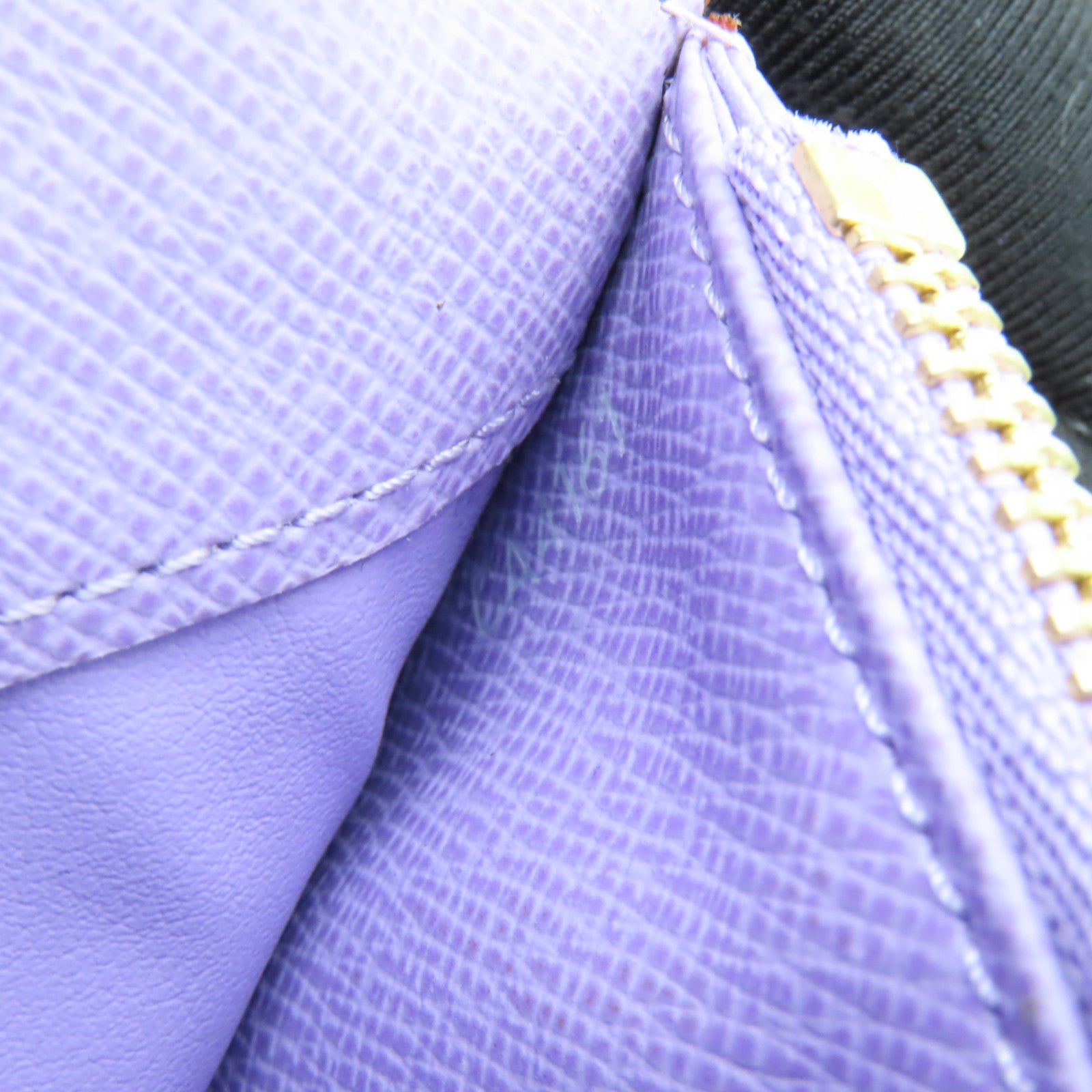 LOUIS VUITTON Monogram Multicolore Portefeuille Insolite Wallet金扣長錢包黑色/彩色