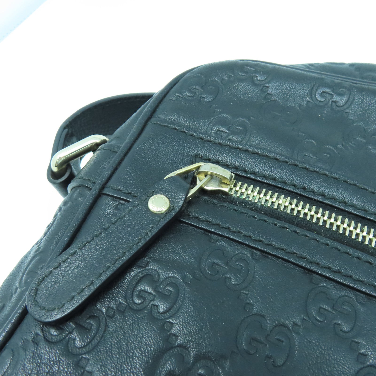GUCCI 皮革Guccissima Leather銀扣肩背袋黑色