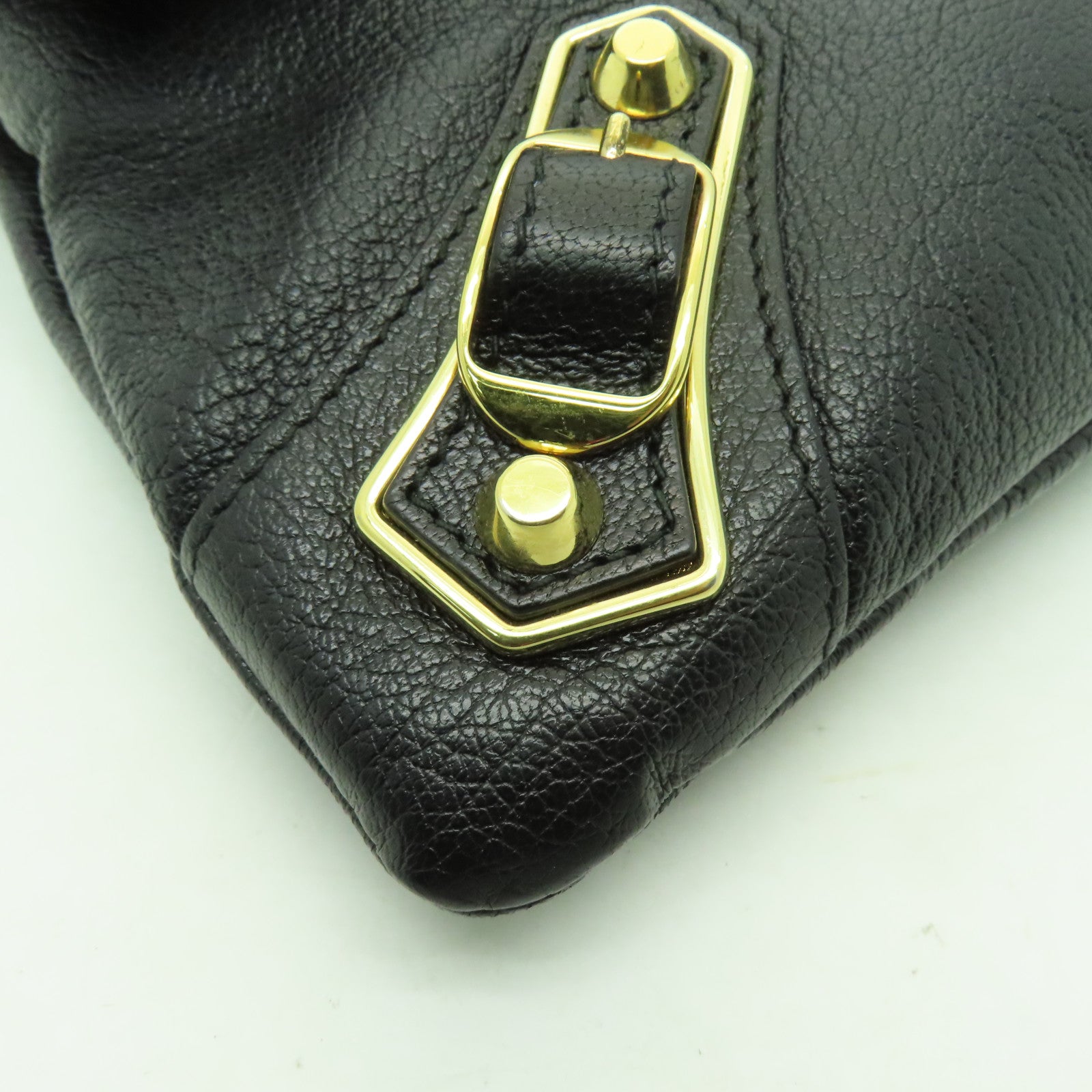 BALENCIAGA 牛皮皮革Edge Envelope金扣肩背袋黑色