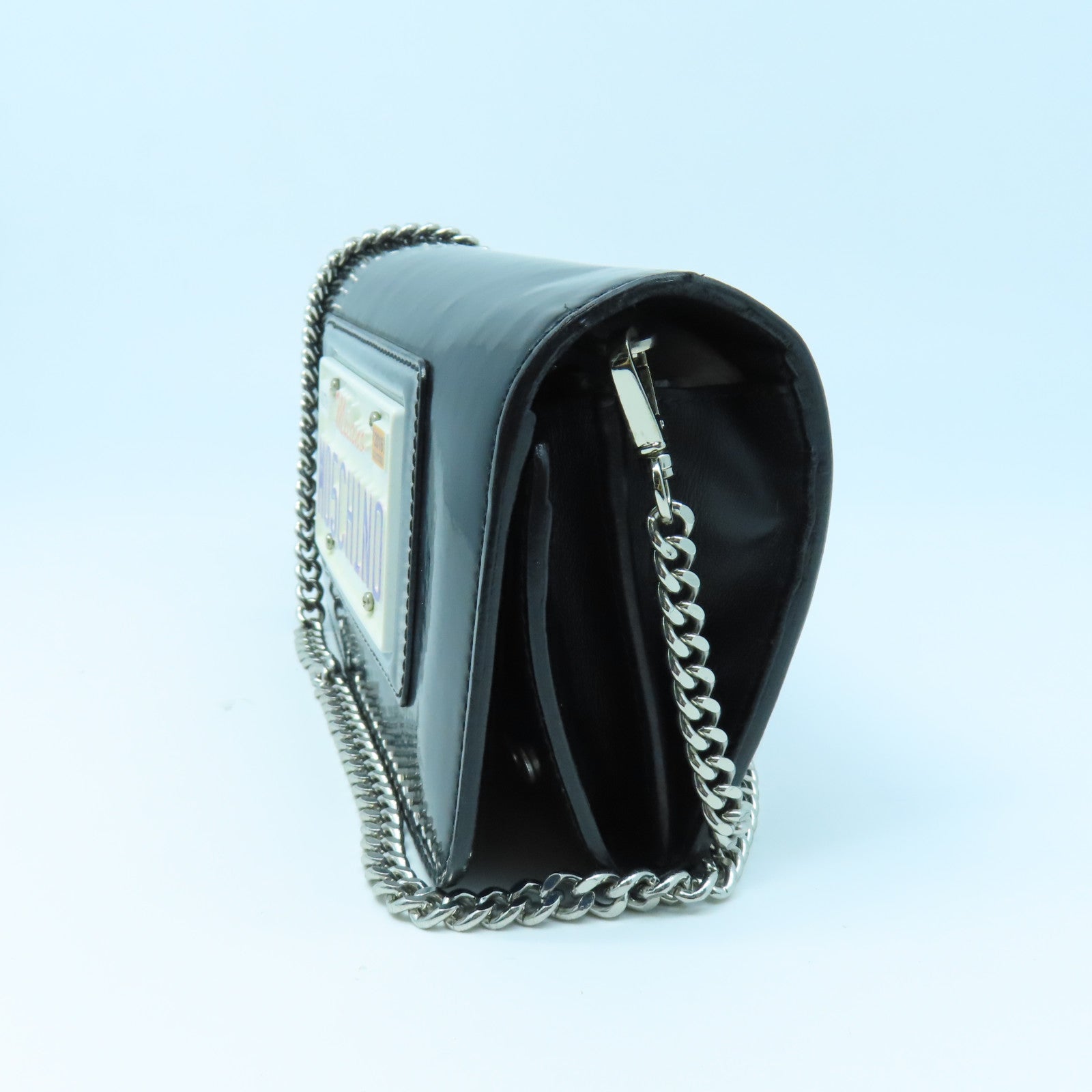 MOSCHINO 漆皮皮革Shoulder Bag银扣链带肩背袋黑色