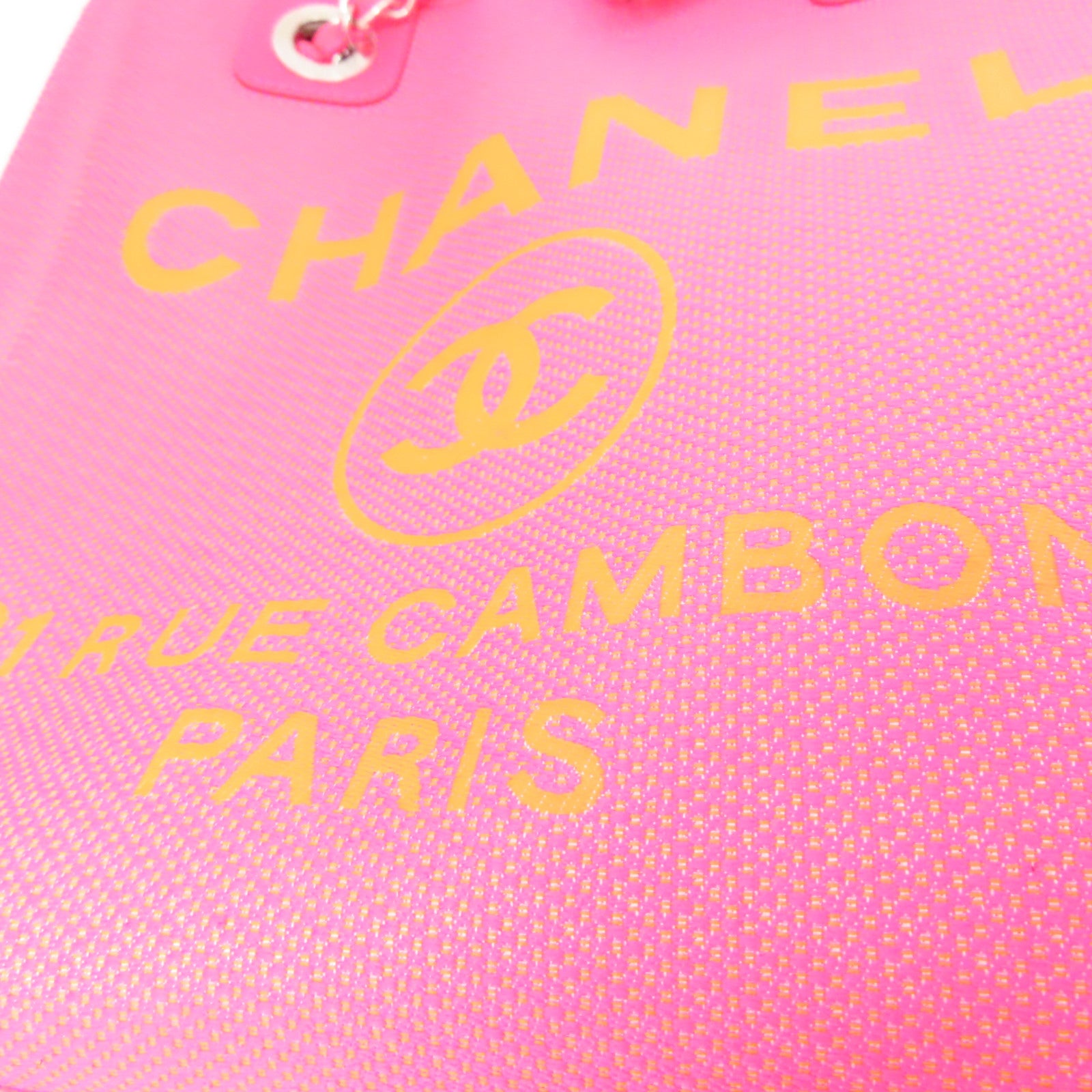 CHANEL 帆布Deauville PM銀扣手挽袋粉紅色