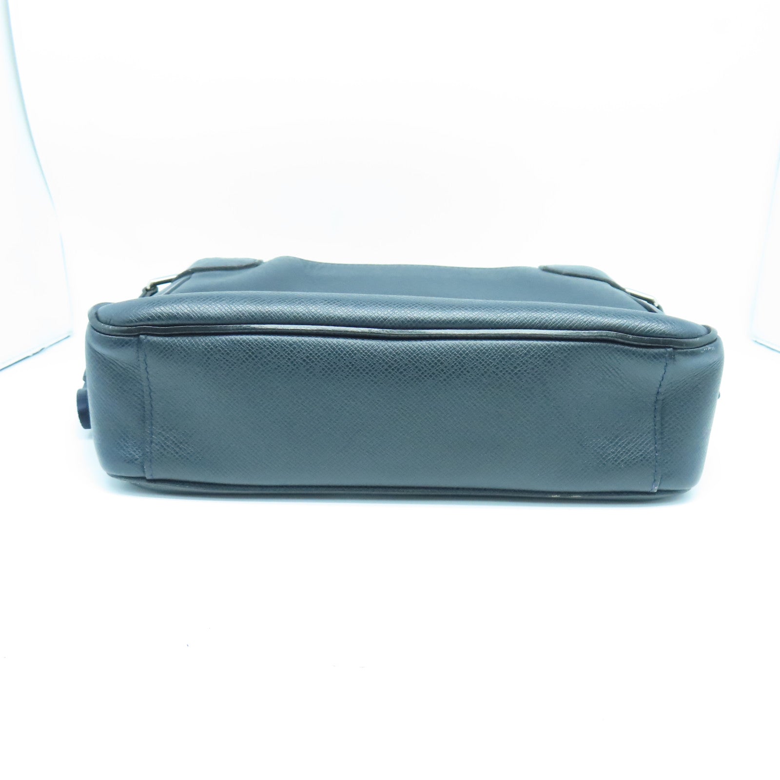 LOUIS VUITTON Tiga Leather Roman Silver Buckle Shoulder Bag Black