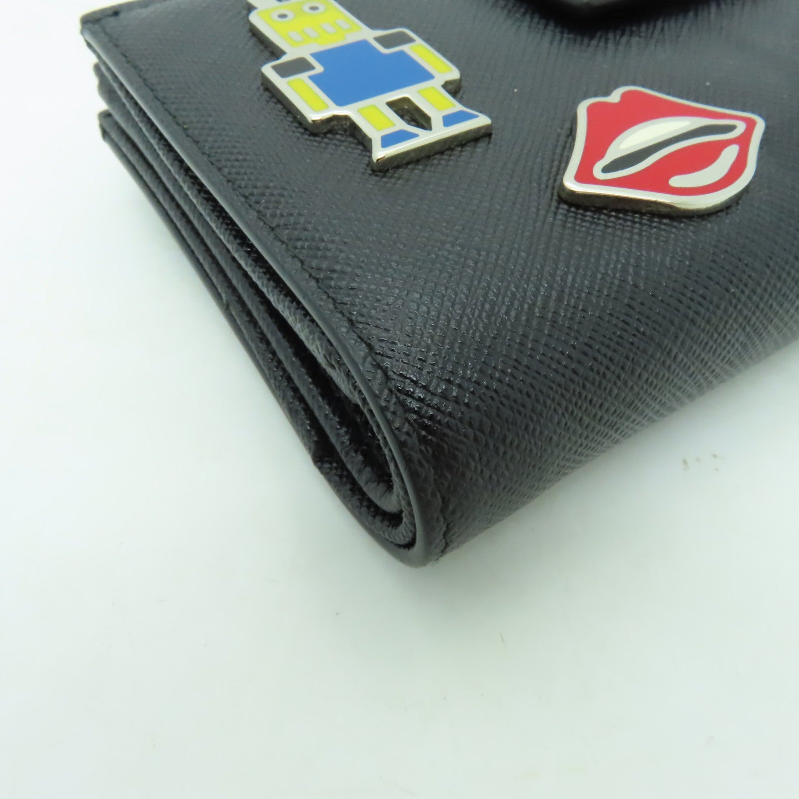 PRADA Saffiano皮革Wallet銀扣長錢包黑色