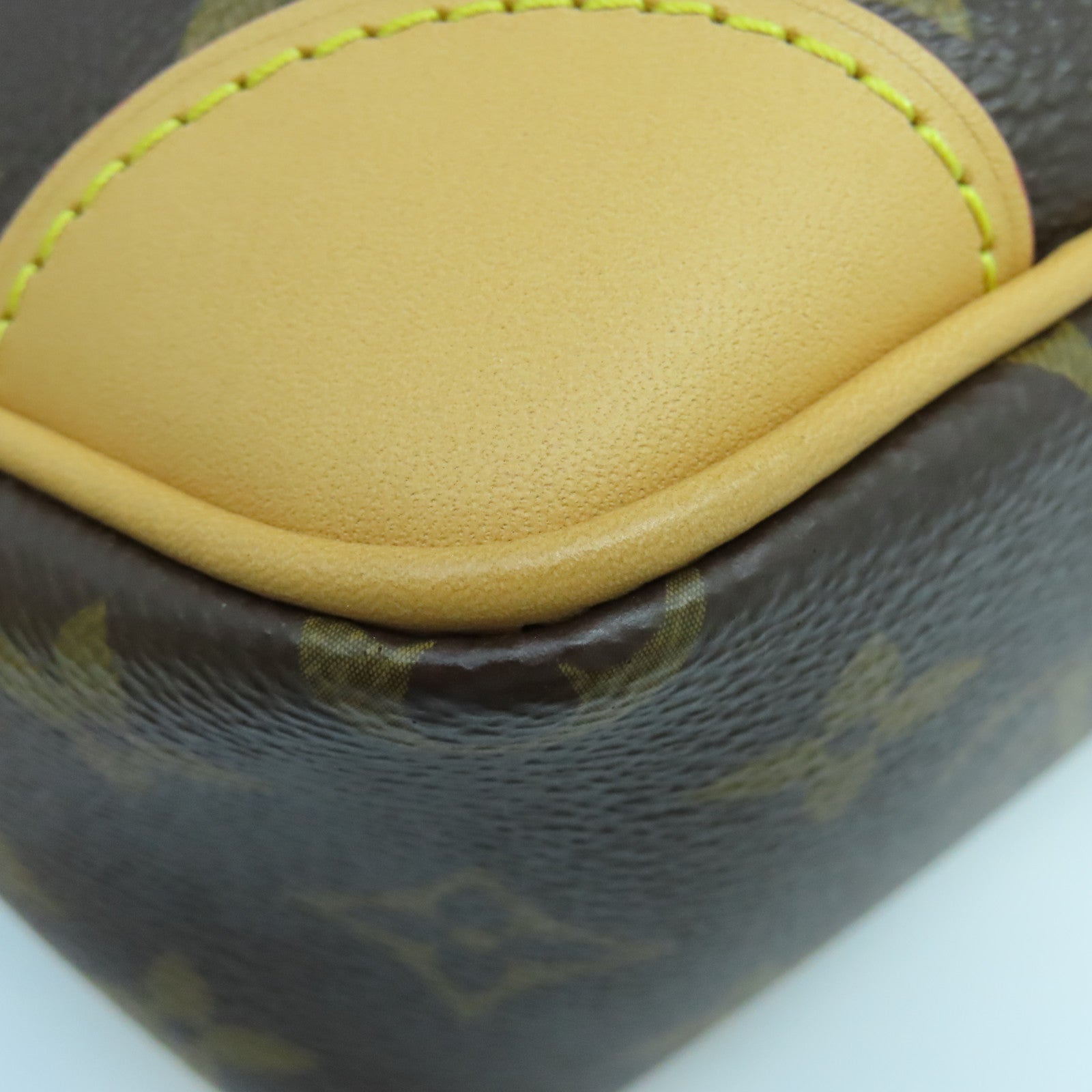 LOUIS VUITTON Monogram Odeon PM金扣肩背袋啡色