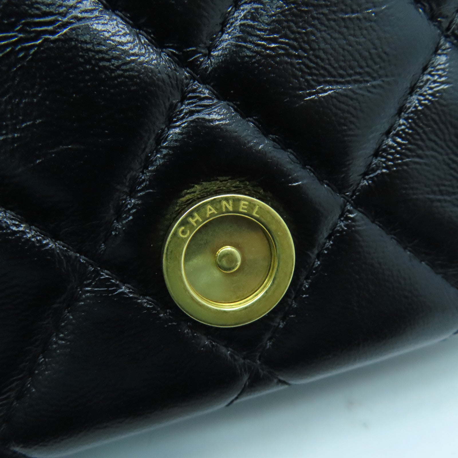 CHANEL 菱格皮革Mini Chain Bag金扣鏈帶肩背袋黑色