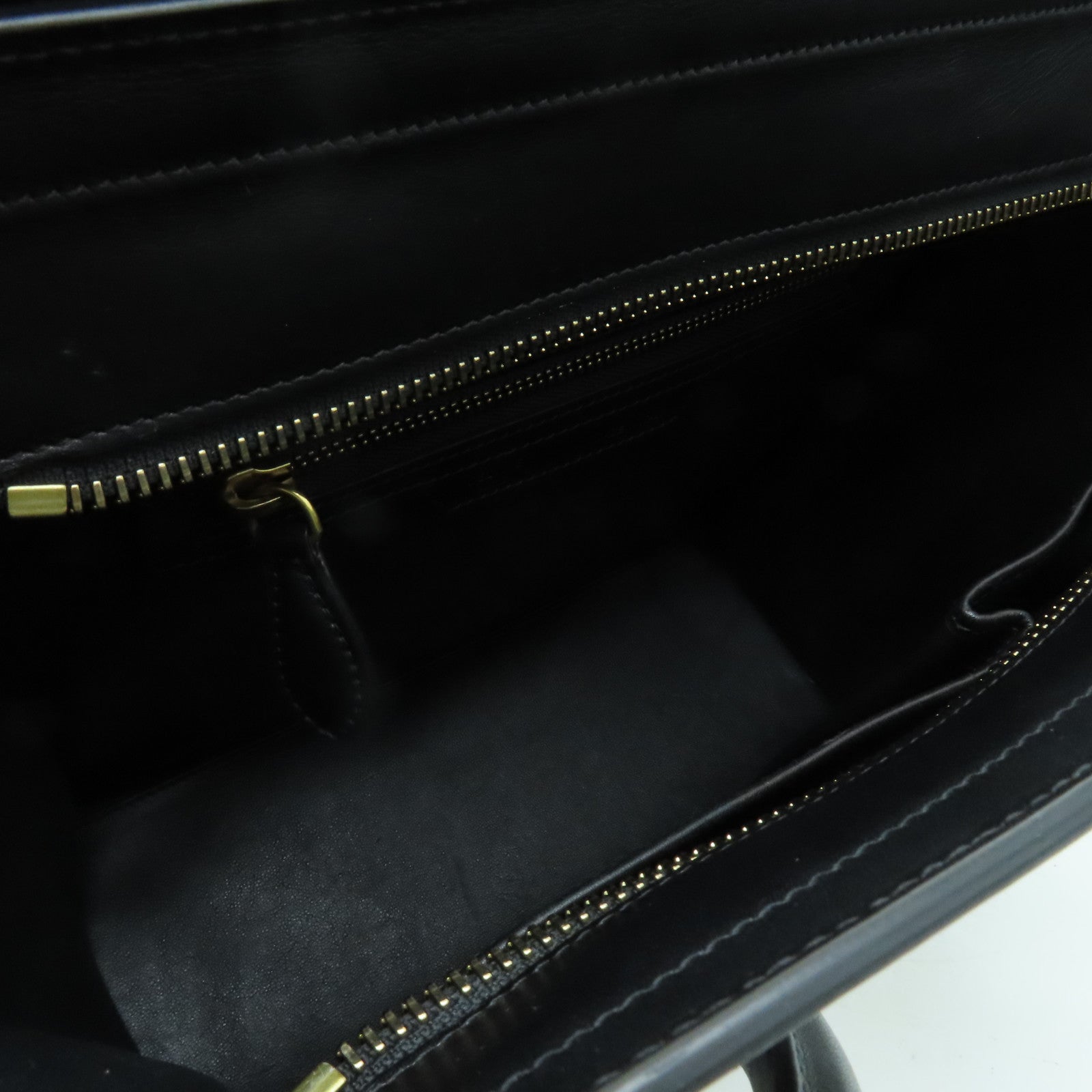 CELINE 牛皮皮革Micro Luggage金扣手挽袋白色/黑色/绿色