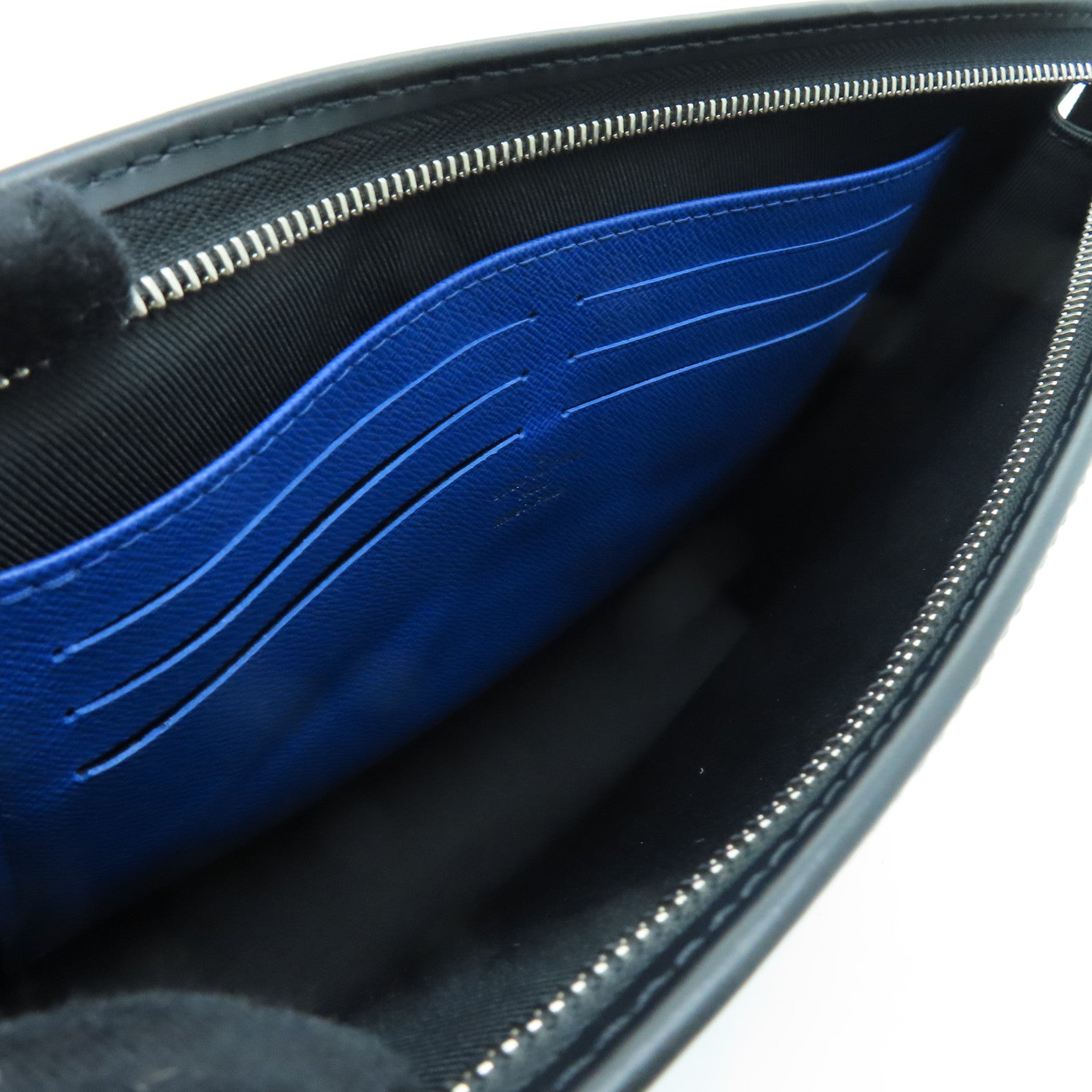 LOUIS VUITTON 【激減優惠】Damier Graphite Pochette Voyage銀扣手拿包黑色灰色