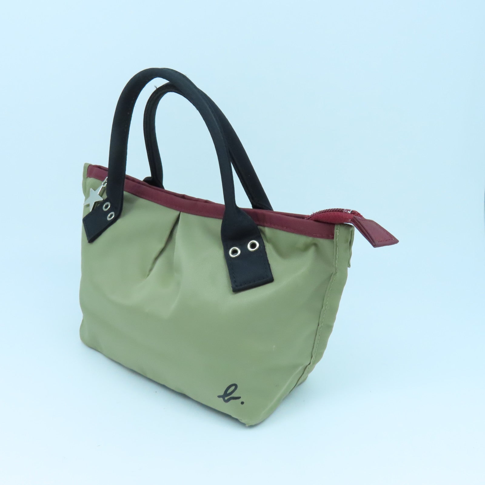 agnes b. 尼龍Handbag銀扣手挽袋卡其色