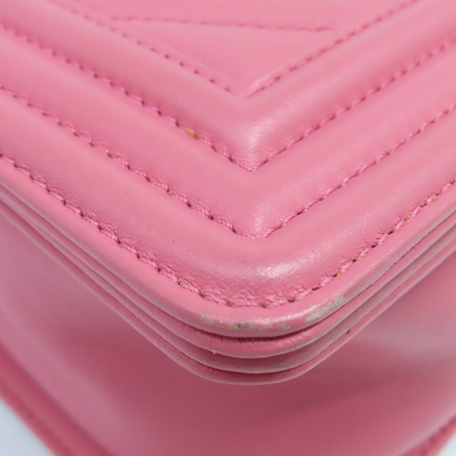 CHANEL 【激減優惠】斜紋牛皮皮革Boy Chanel 28cm金扣鏈帶肩背袋粉紅色