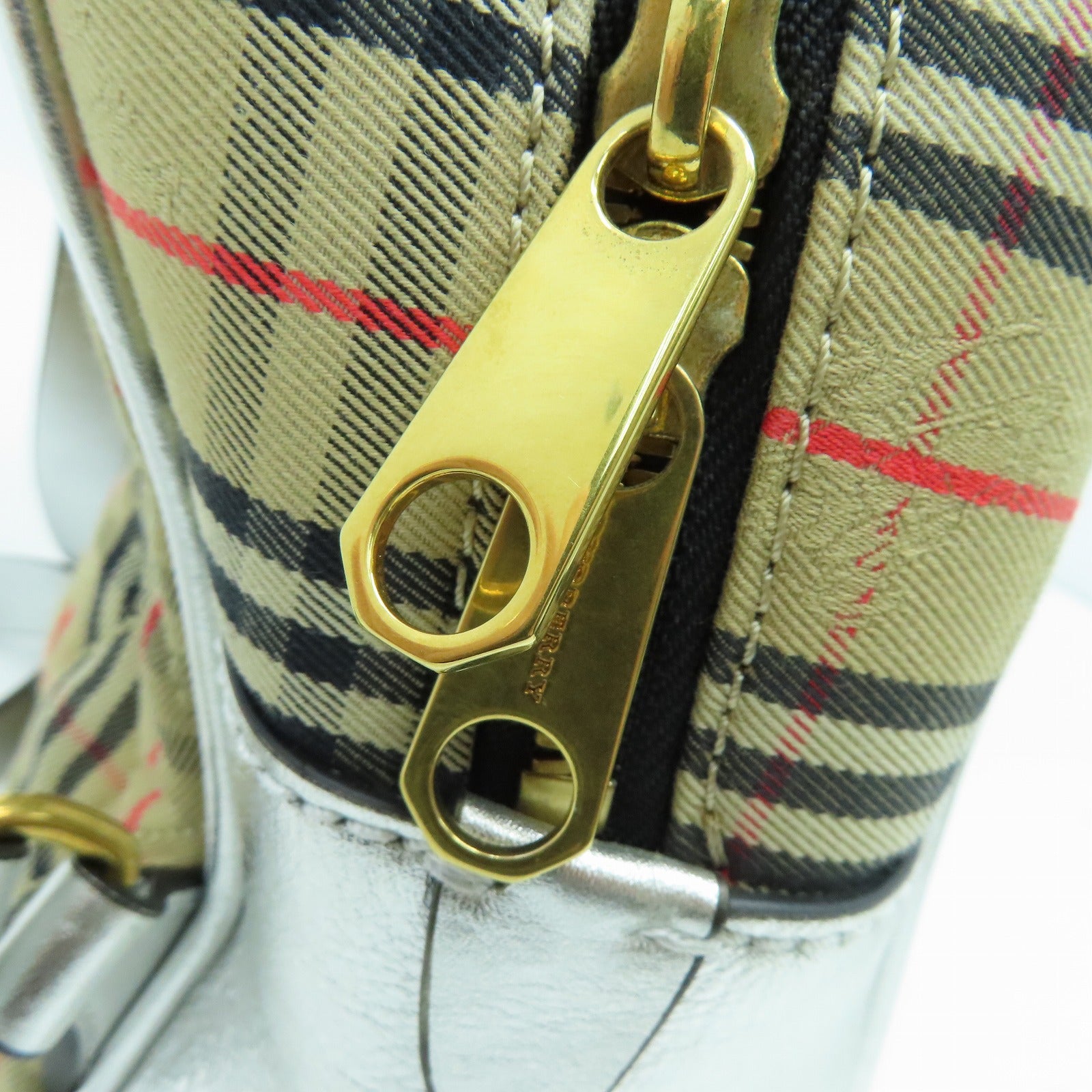 BURBERRY 帆布Backpack金扣背包啡色