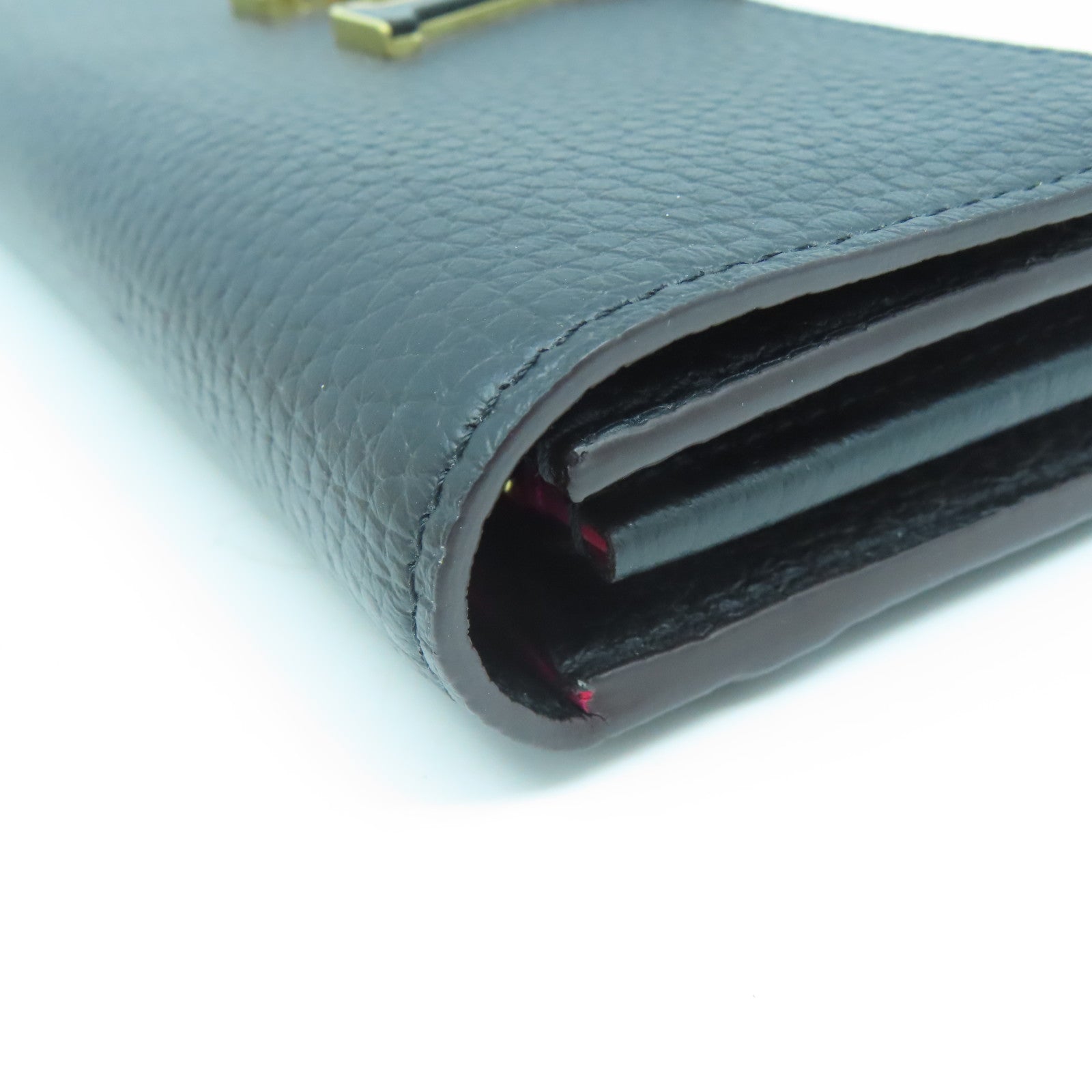LOUIS VUITTON 牛皮皮革Capucines Wallet金扣長錢包黑色