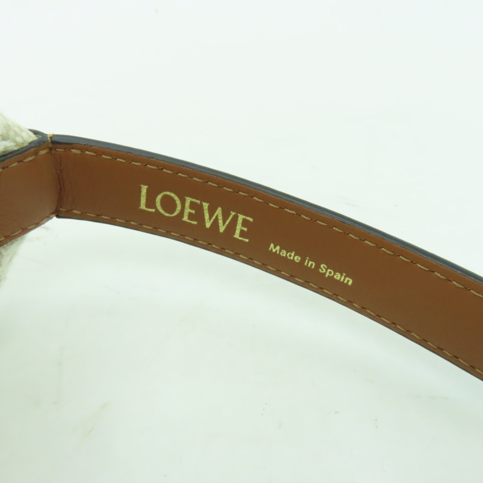 LOEWE 帆布/皮革Cubi金扣肩背袋白色/啡色