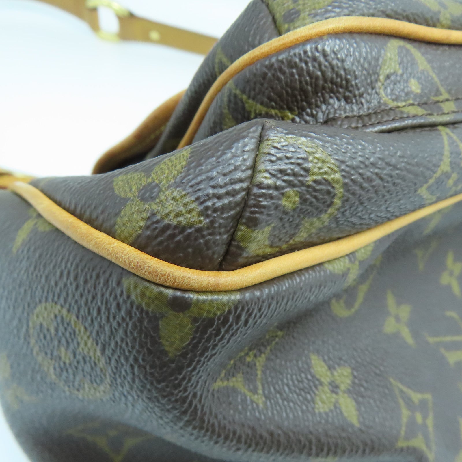 LOUIS VUITTON Monogram Tikal GM金扣肩背袋啡色