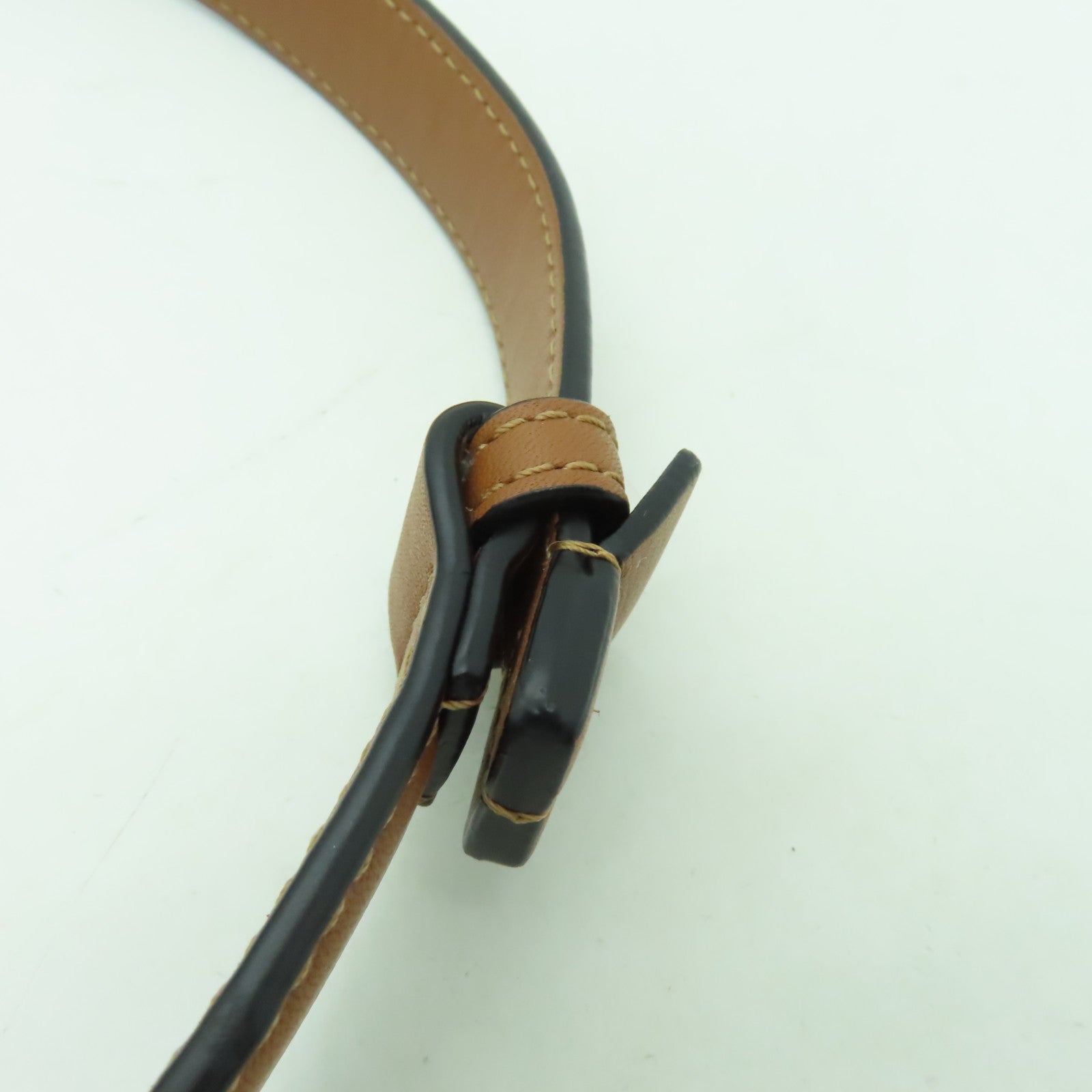 LOEWE 帆布/皮革Cubi金扣肩背袋白色/啡色