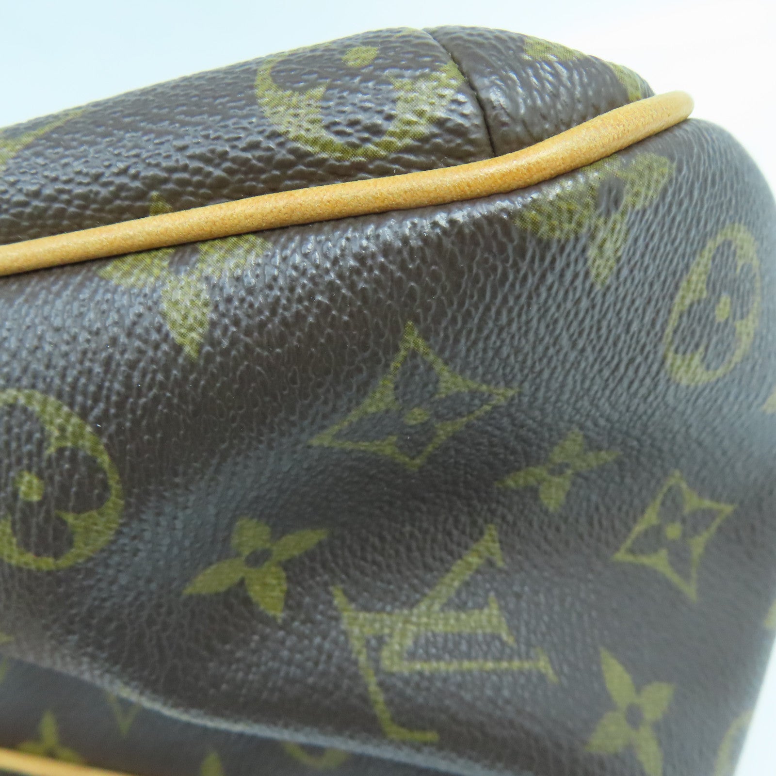 LOUIS VUITTON Monogram Tikal GM金扣肩背袋啡色