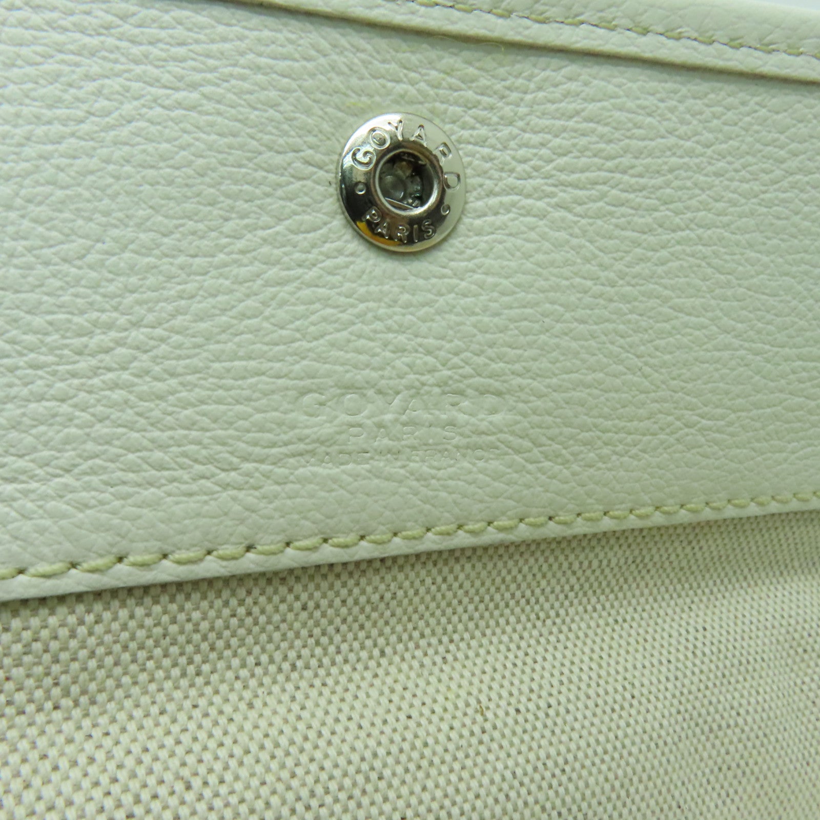 GOYARD 塗層帆布Hobo Bag銀扣肩背袋白色