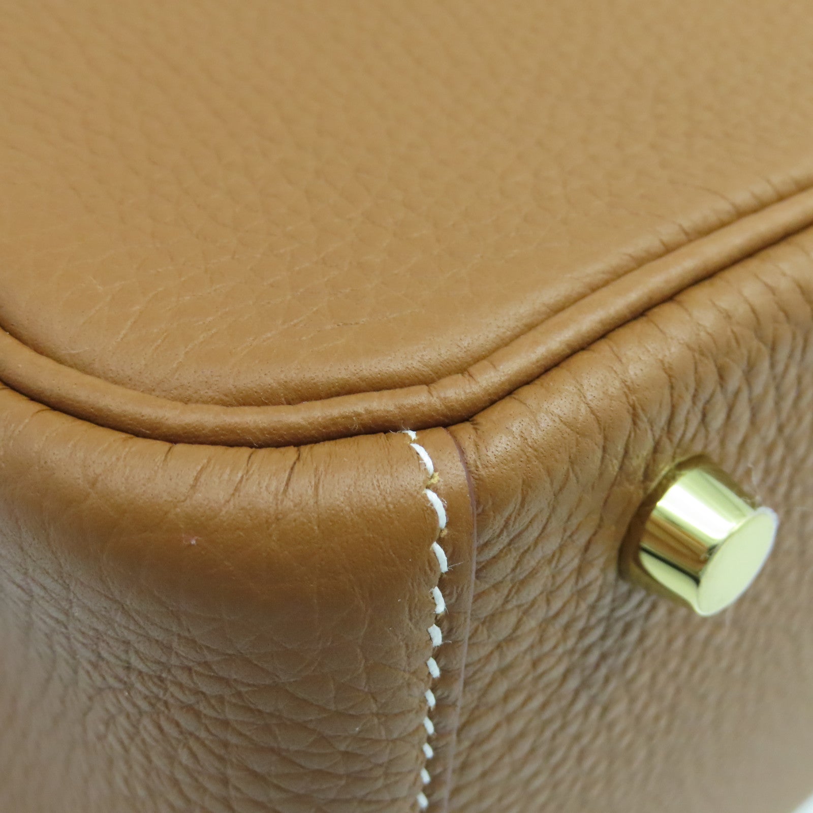 HERMES Taurillon Clemence皮革Lindy 26金扣手挽肩背兩用袋棕色
