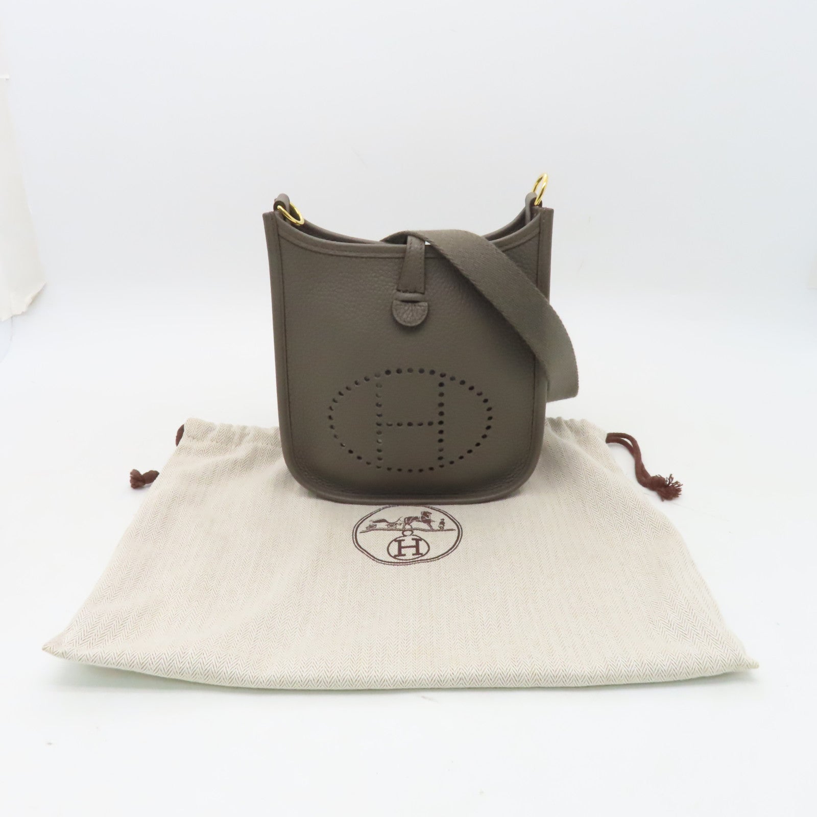 HERMES Clemence皮革Evelyne TPM金扣肩背袋Etain