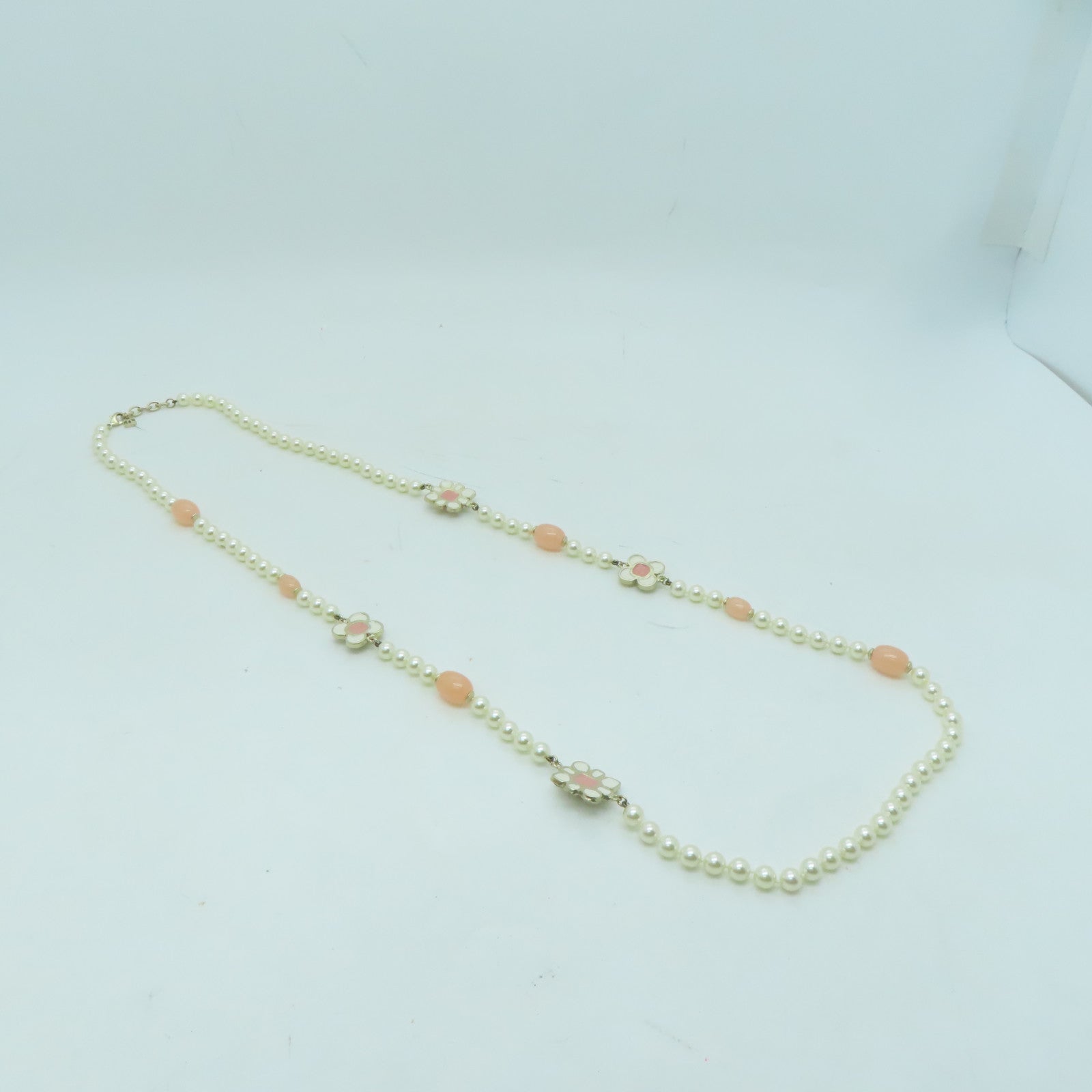 CHANEL 【激減優惠】仿珍珠Necklace項鍊粉紅色/白色