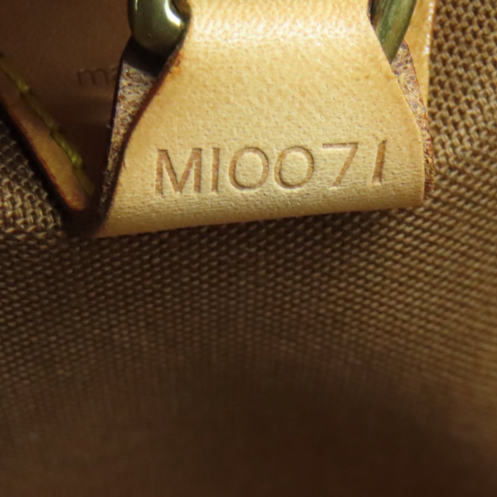 LOUIS VUITTON Monogram Ellipse PM金扣手挽袋啡色