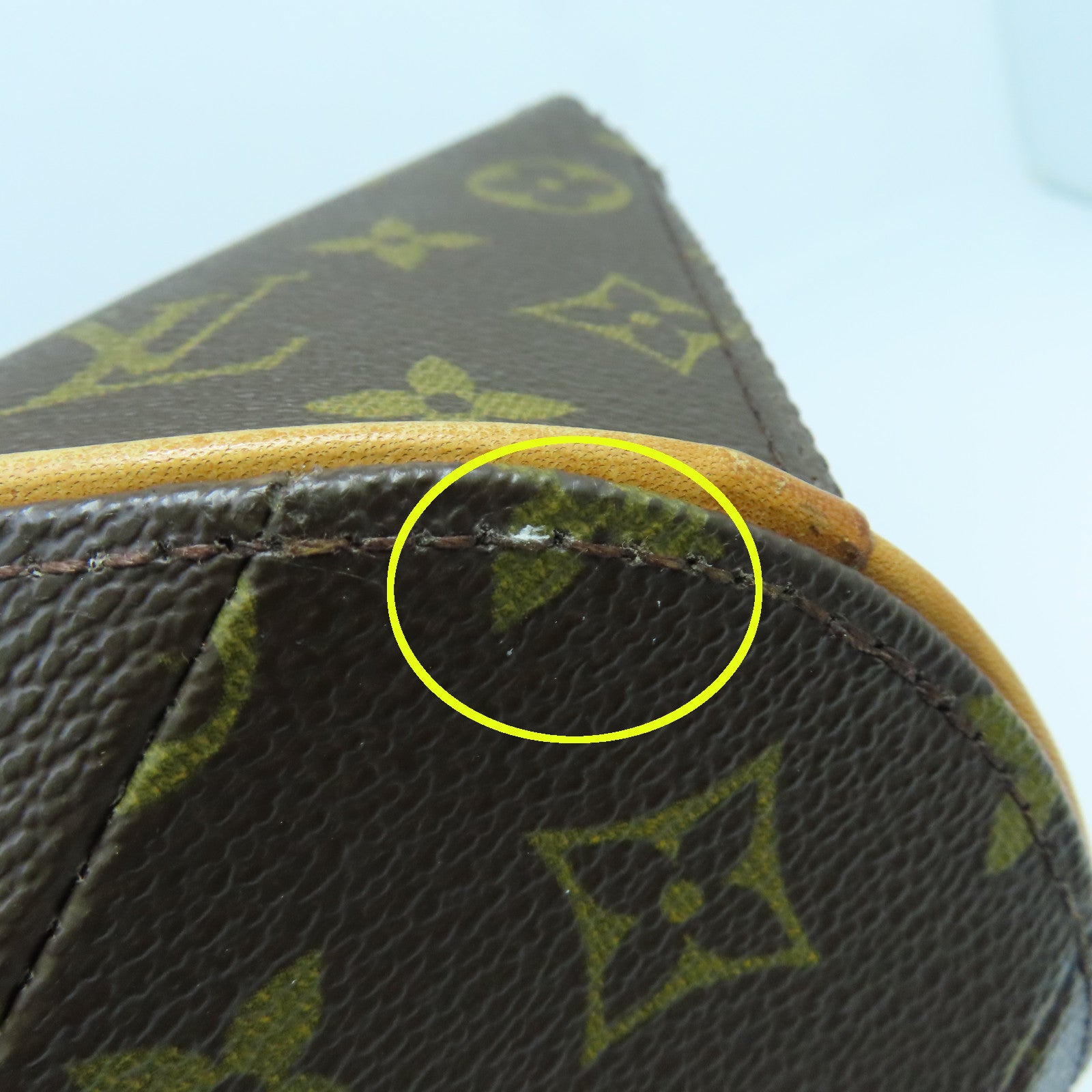LOUIS VUITTON Monogram Ellipse PM金扣手挽袋啡色