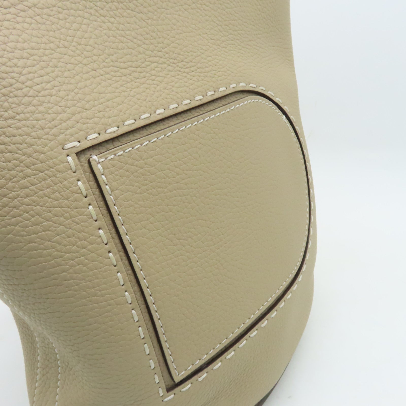 Delvaux 【激減優惠】牛皮皮革Pin Daily金扣肩背袋米色