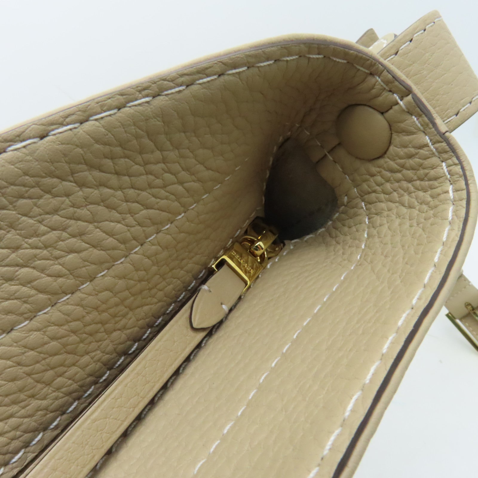 Delvaux 【激減優惠】牛皮皮革Pin Daily金扣肩背袋米色