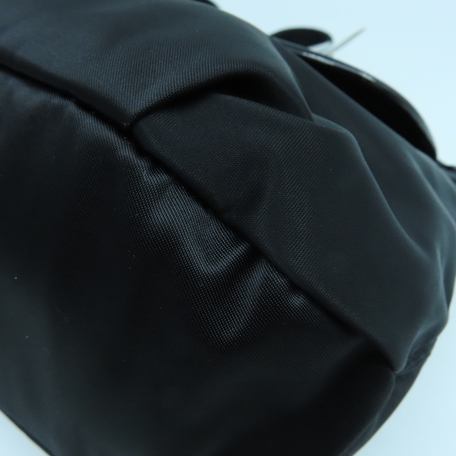 agnes b. 尼龍Shoulder Bag銀扣肩背袋黑色/紅色