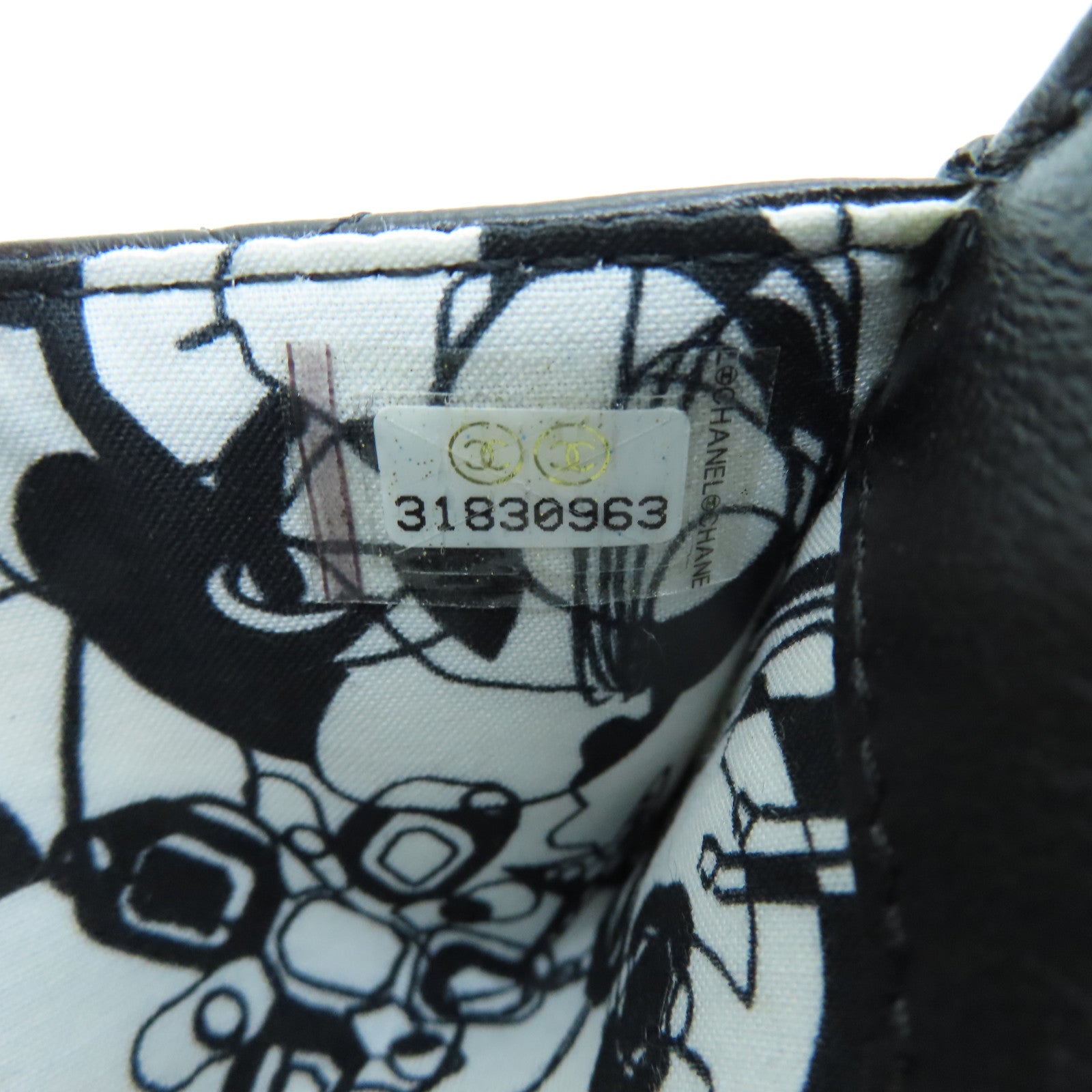 CHANEL 菱格羊皮皮革Card Case金扣卡片套黑色