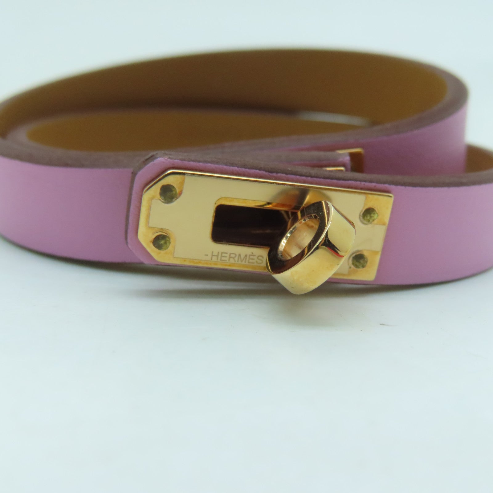 HERMES Swift皮革Kelly Bracelet金扣手鐲粉紅色