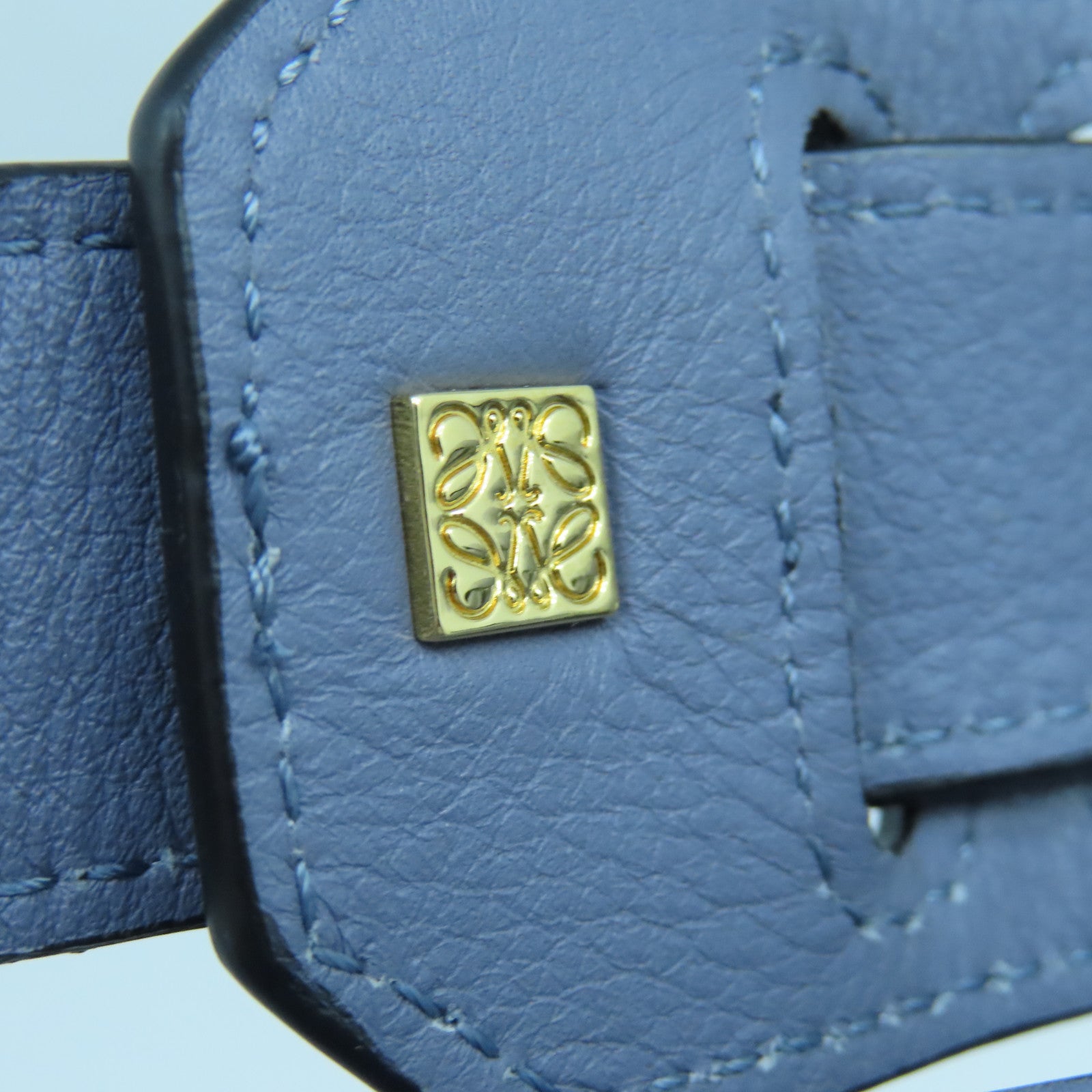 LOEWE 牛皮皮革Medium Puzzle Bag金扣手挽肩背兩用袋藍色