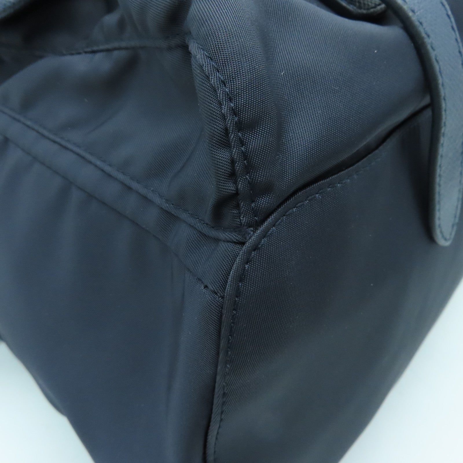 PRADA 尼龙Backpack银扣背包深蓝色