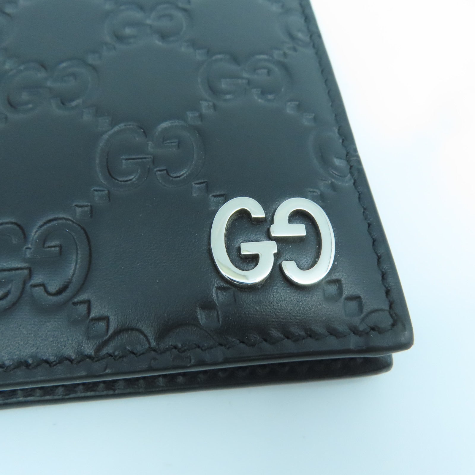 GUCCI 牛皮皮革Gucci Signature錢包黑色