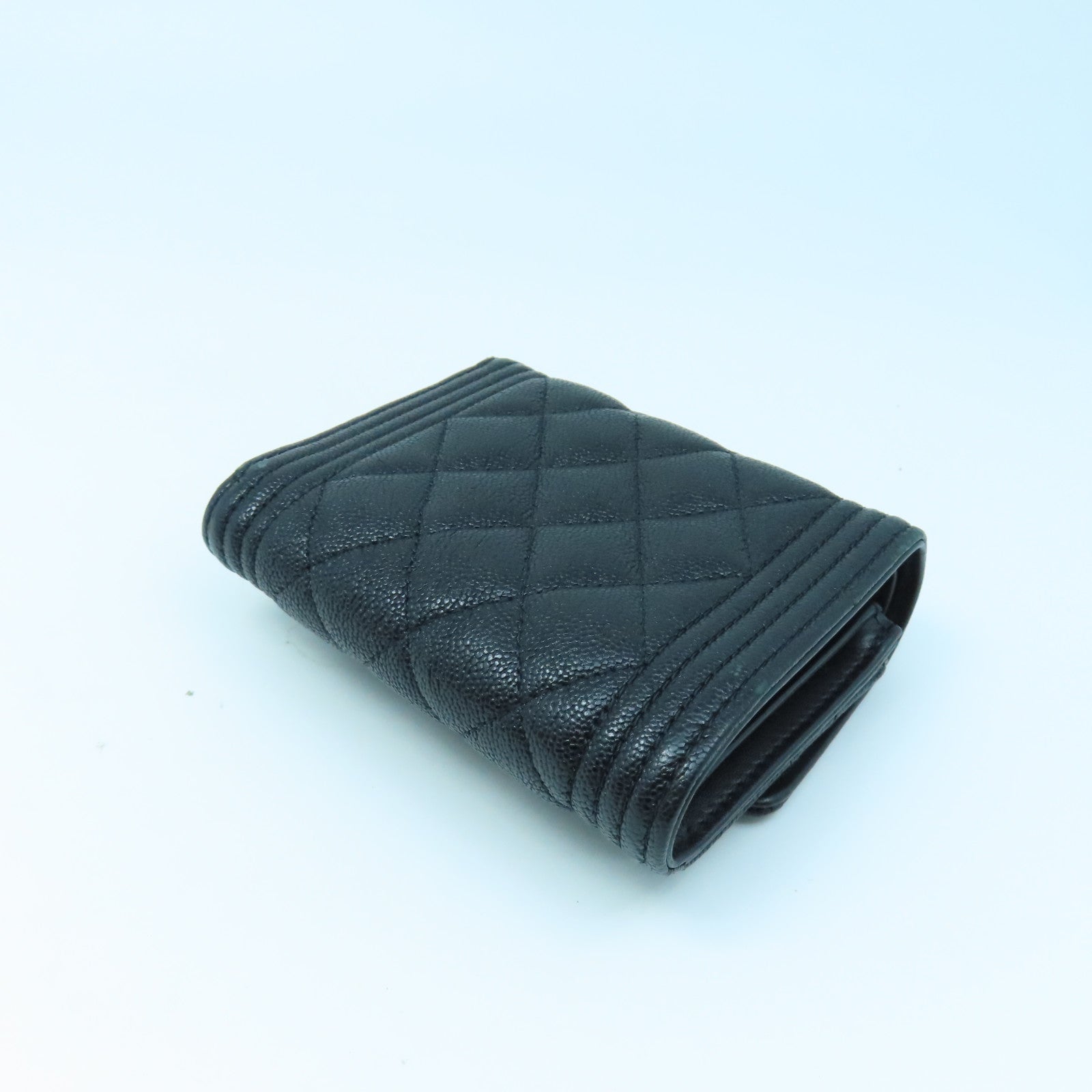 CHANEL 菱格牛皮皮革Boy Wallet金扣錢包黑色